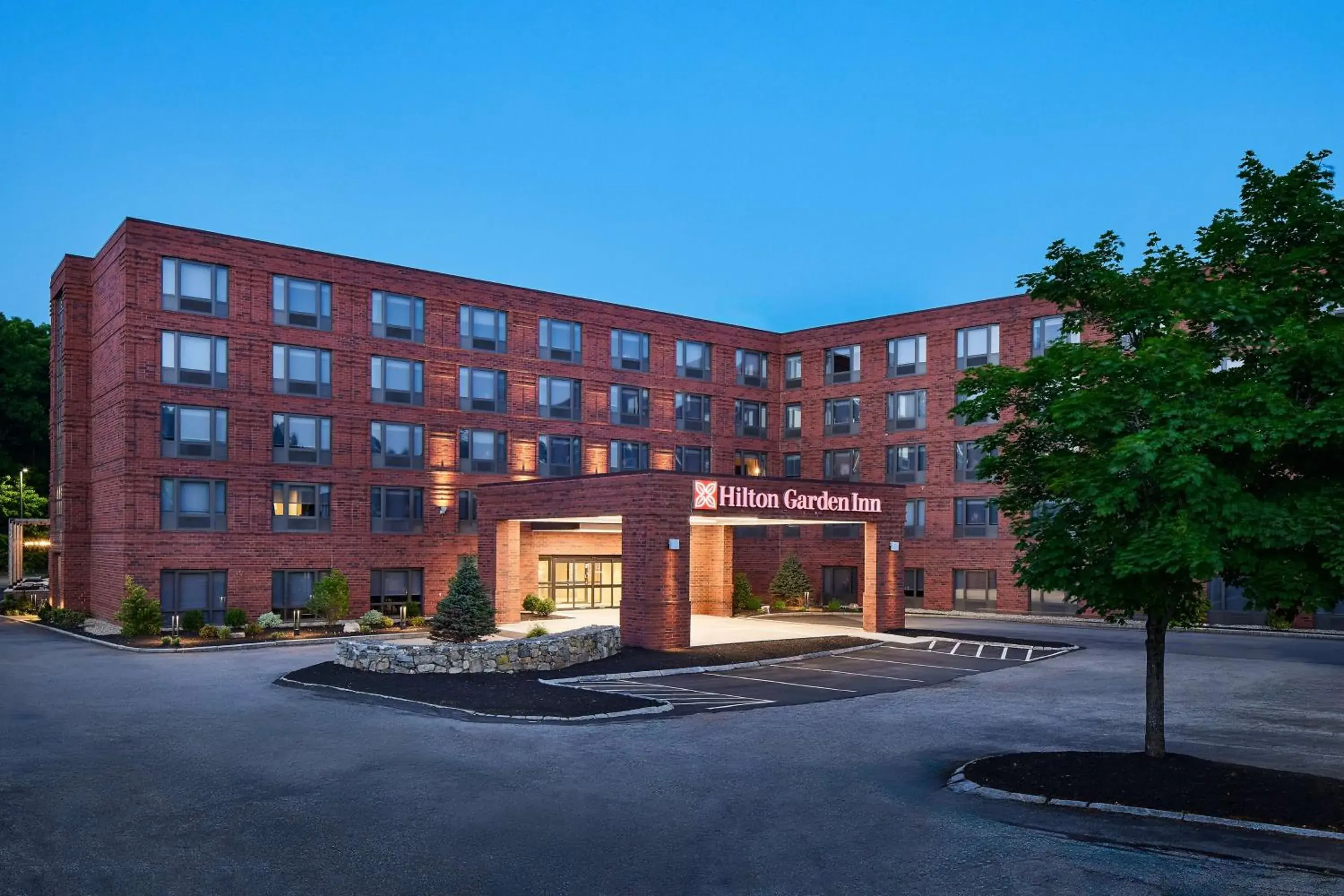 Property building in Hilton Garden Inn Tewksbury Andover Property building in Hilton Garden Inn Tewksbury Andover