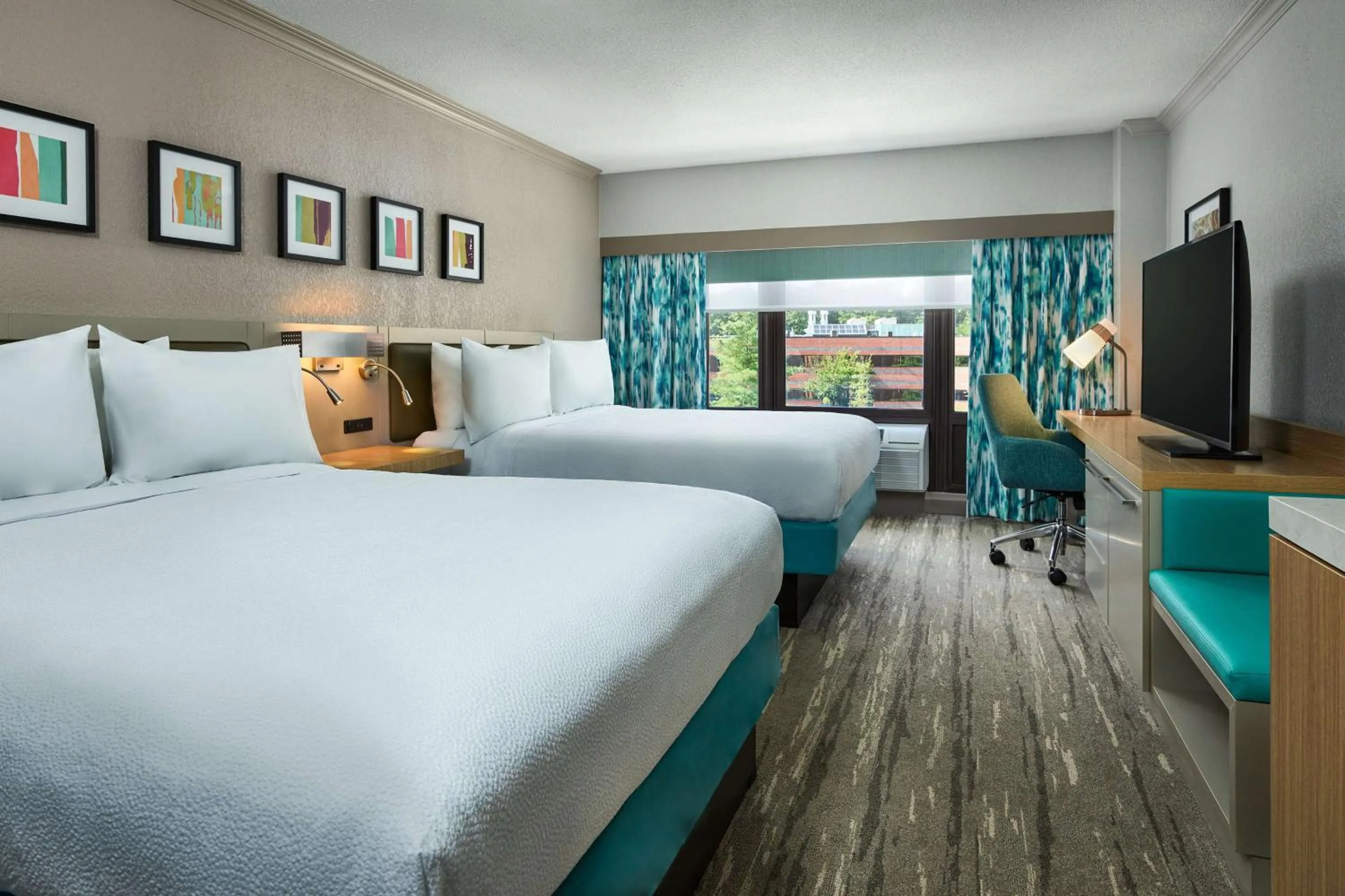 Bed in Hilton Garden Inn Tewksbury Andover