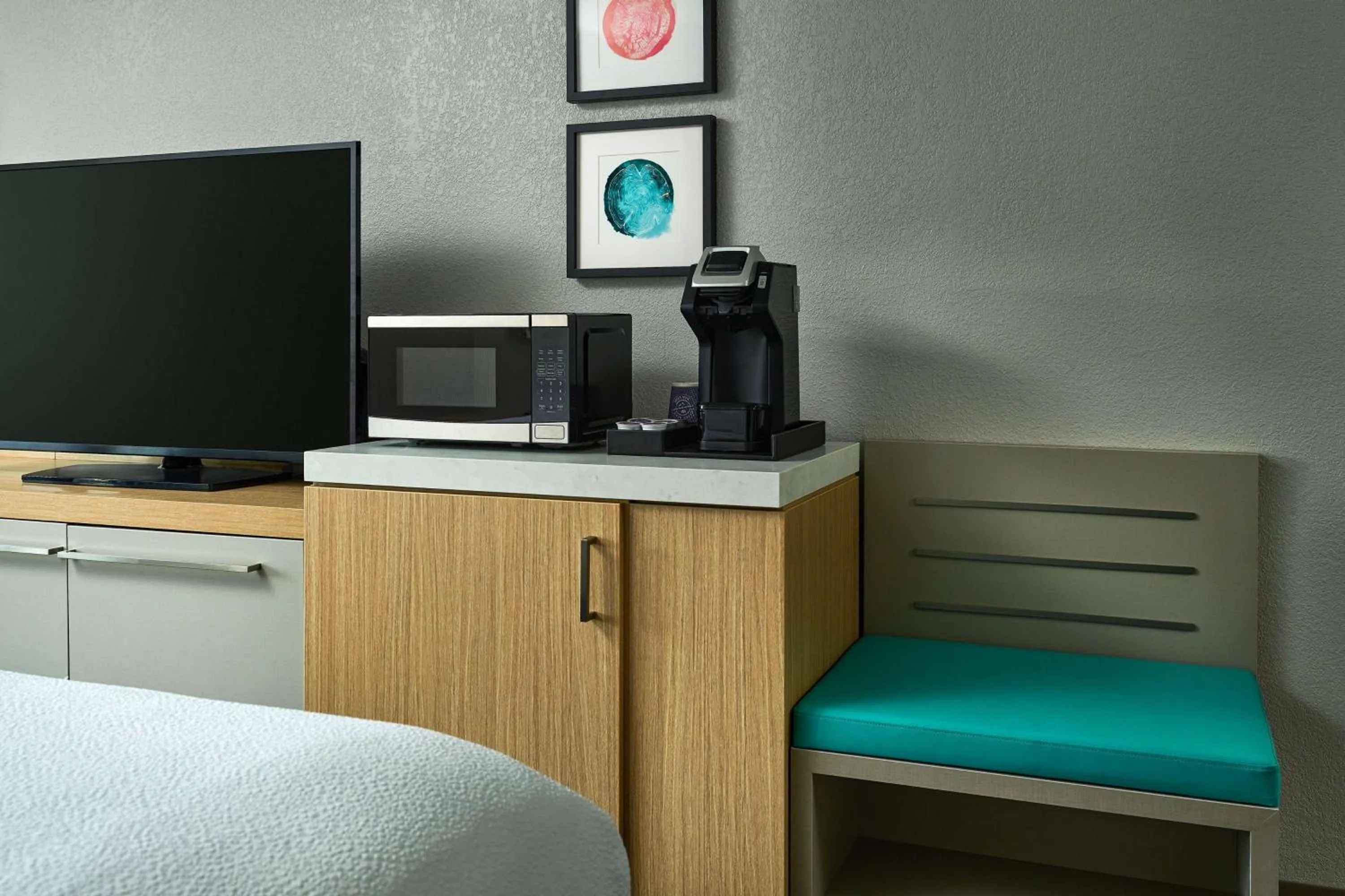 Bed in Hilton Garden Inn Tewksbury Andover