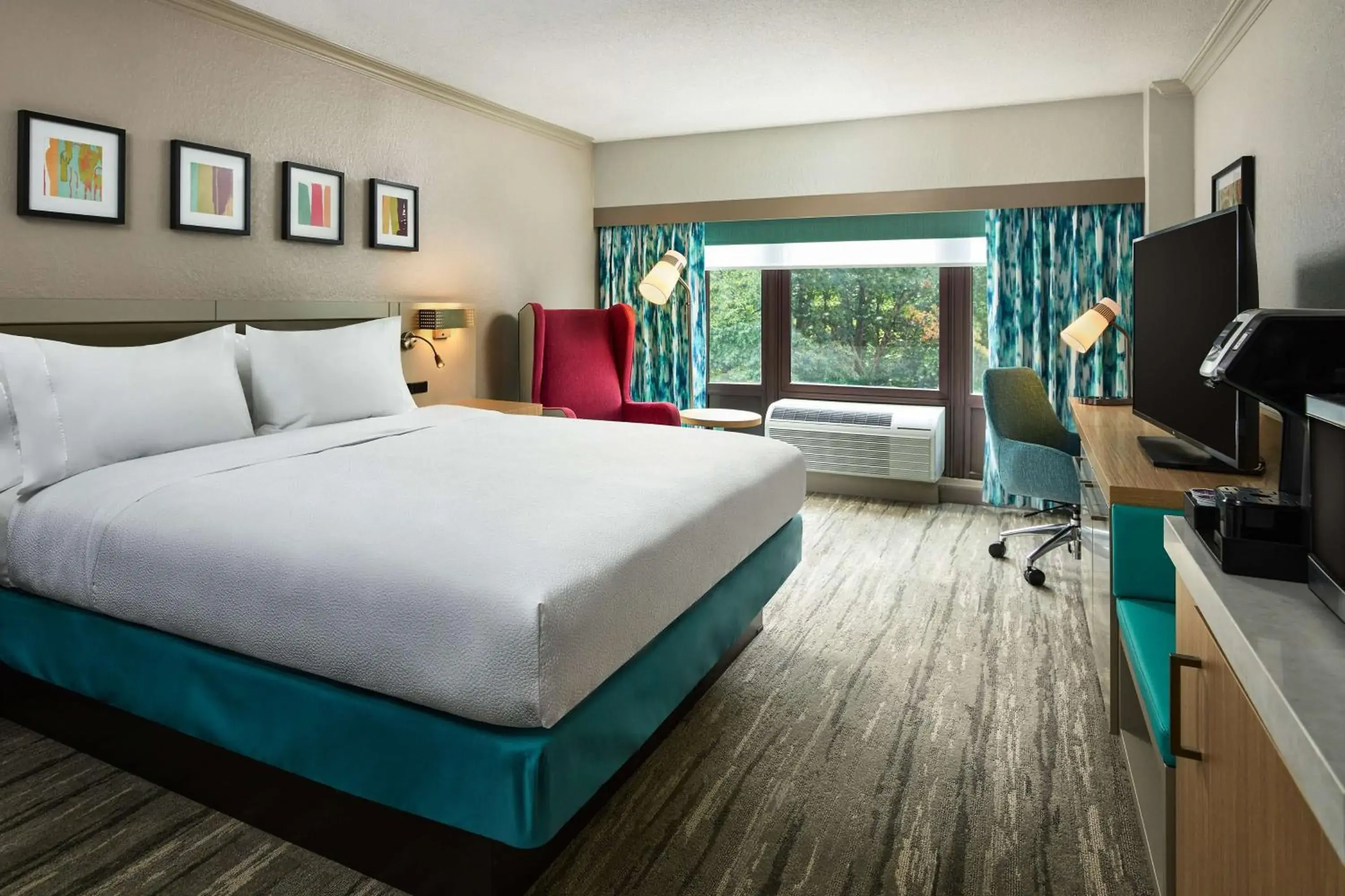 Junior King Suite in Hilton Garden Inn Tewksbury Andover Junior King Suite in Hilton Garden Inn Tewksbury Andover