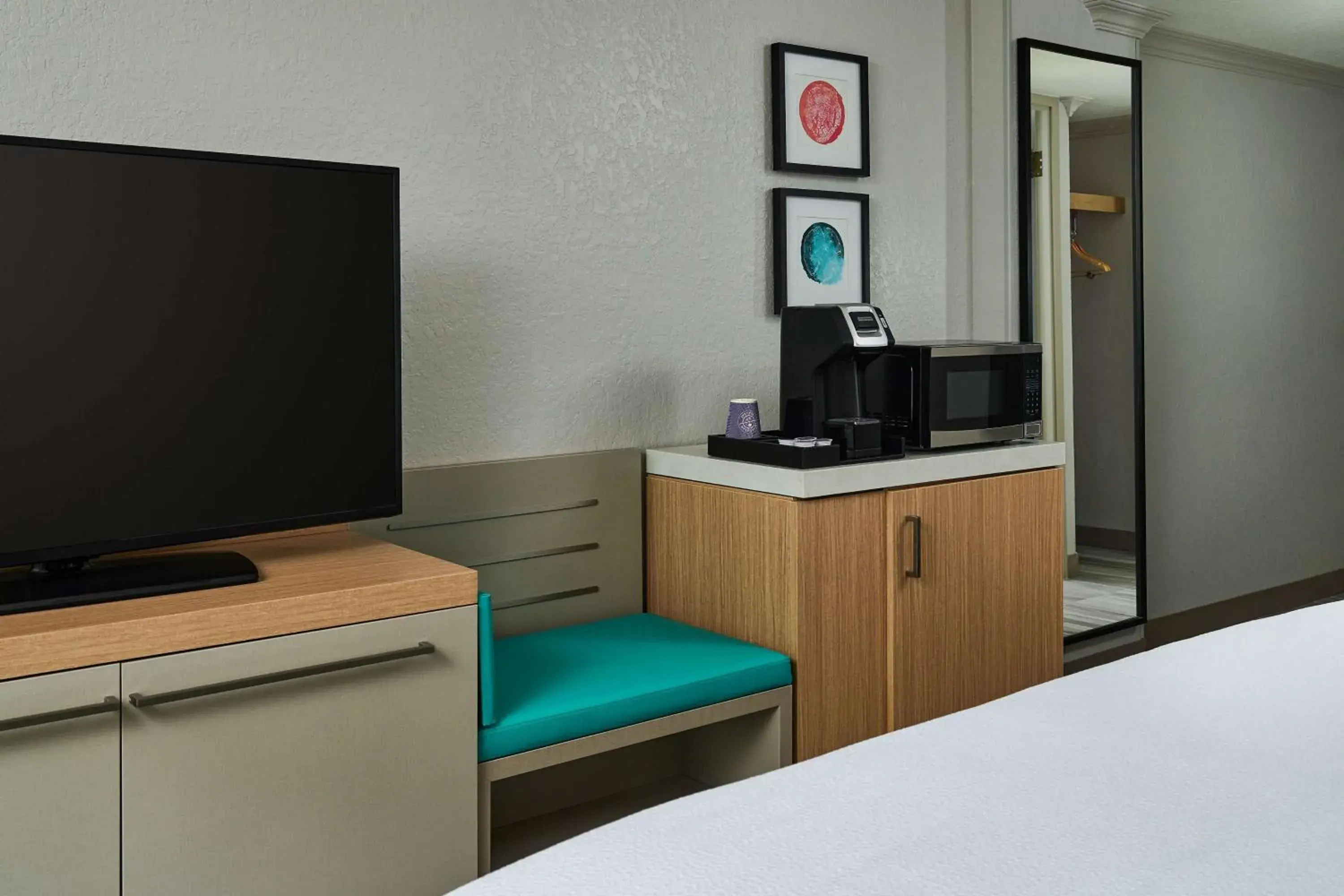 King Room in Hilton Garden Inn Tewksbury Andover King Room in Hilton Garden Inn Tewksbury Andover