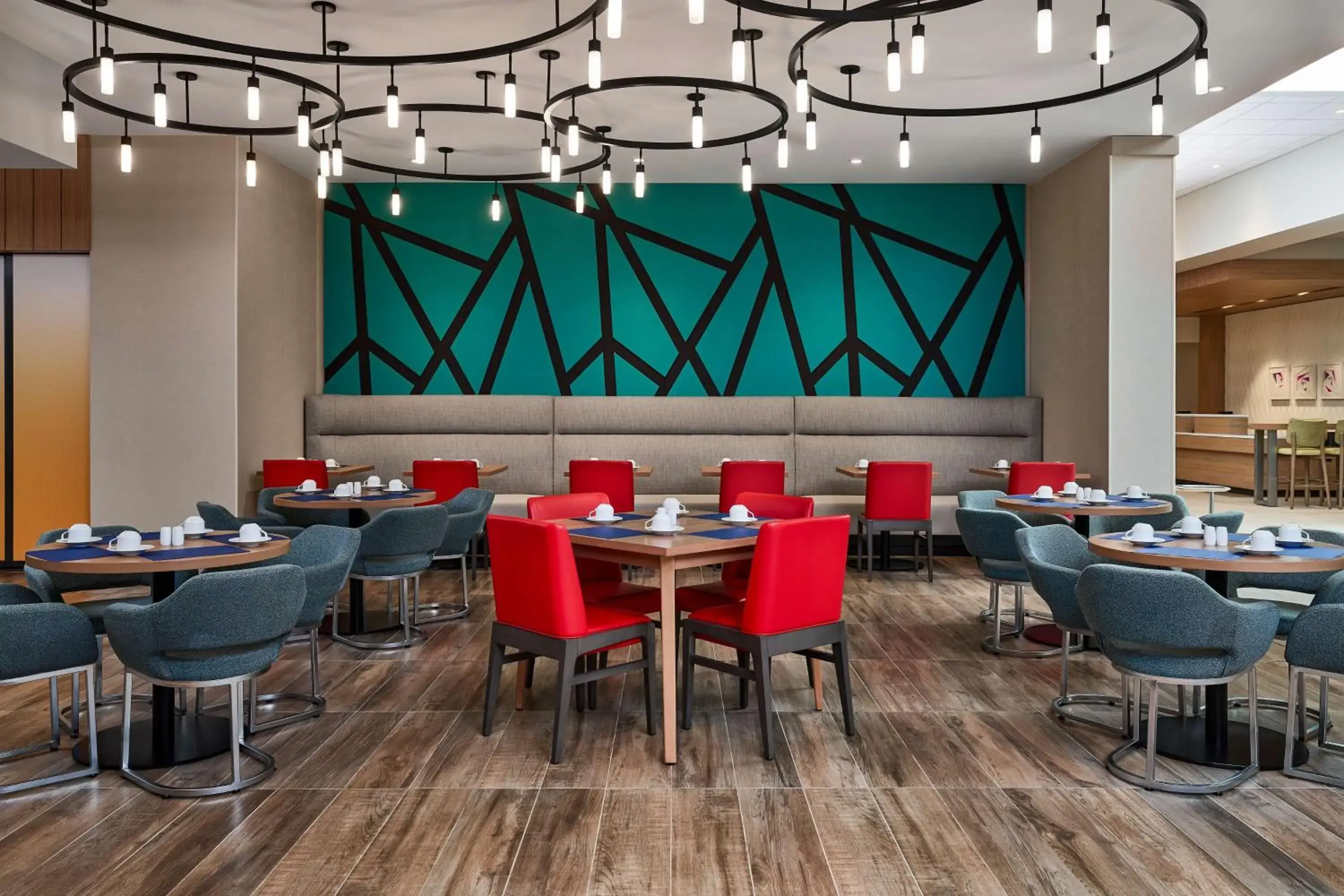 Restaurant/places to eat in Hilton Garden Inn Tewksbury Andover Restaurant/places to eat in Hilton Garden Inn Tewksbury Andover