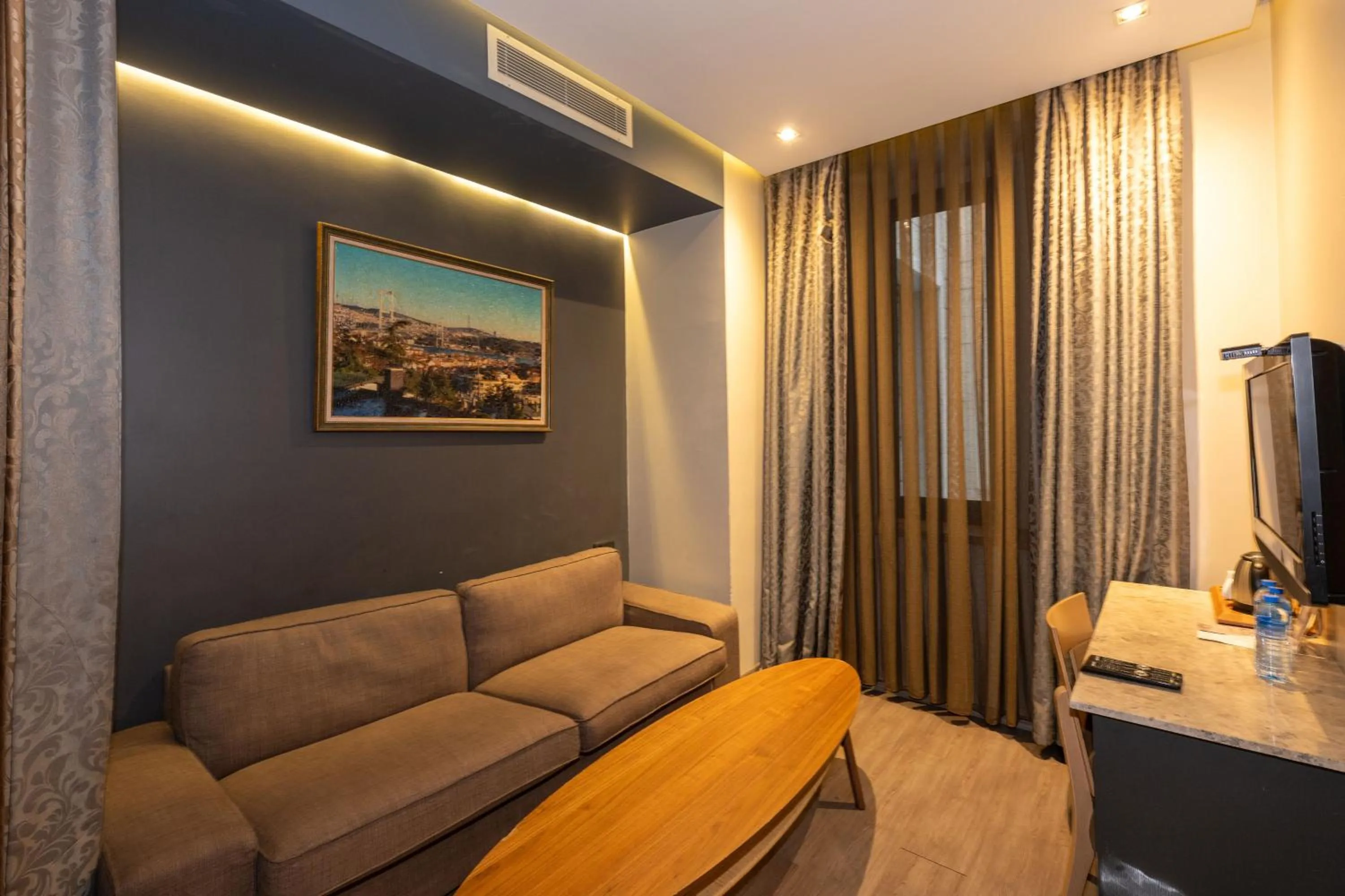 Seating area in Pera Tulip Hotel & Spa