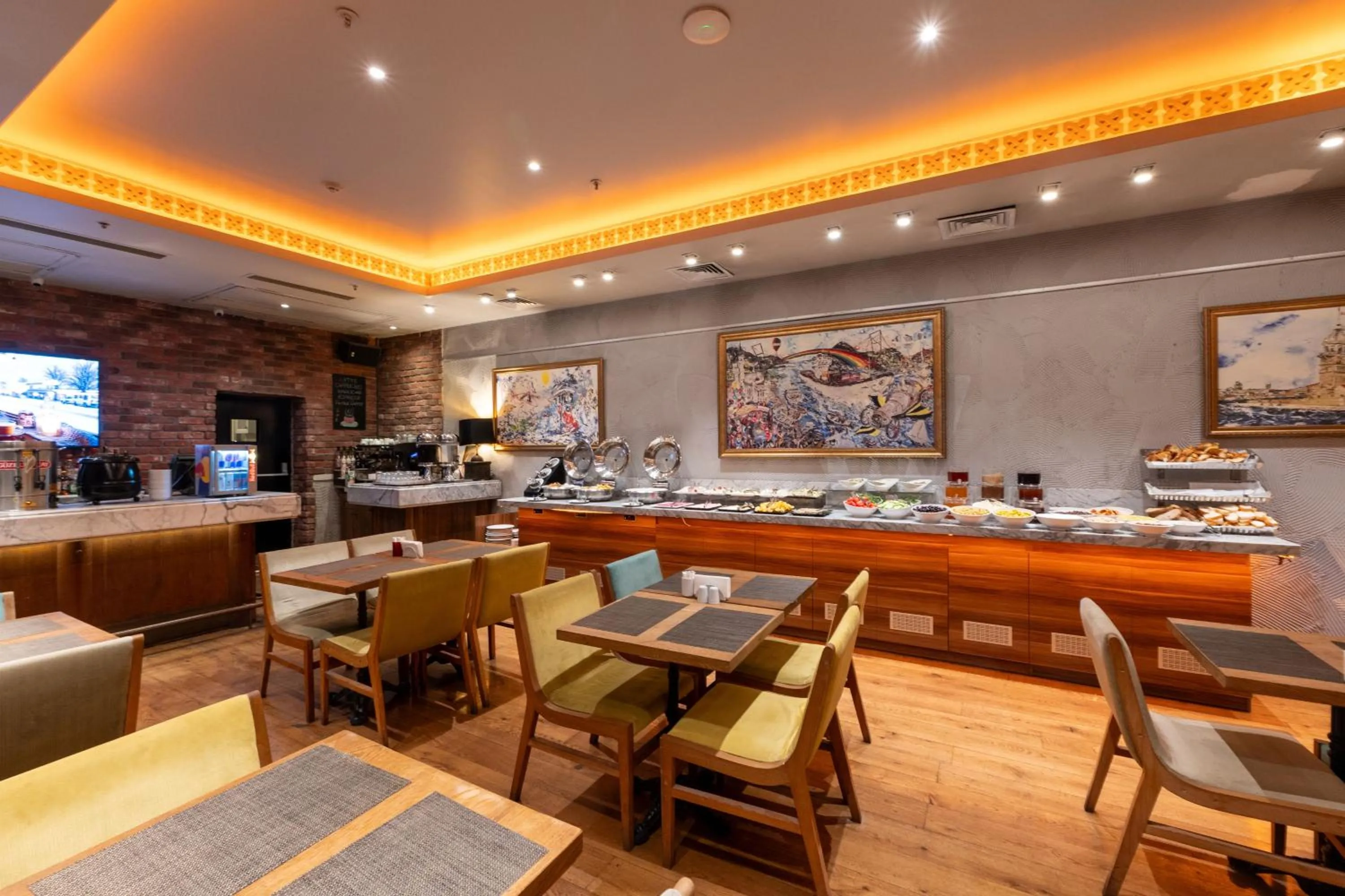 Restaurant/places to eat in Pera Tulip Hotel & Spa