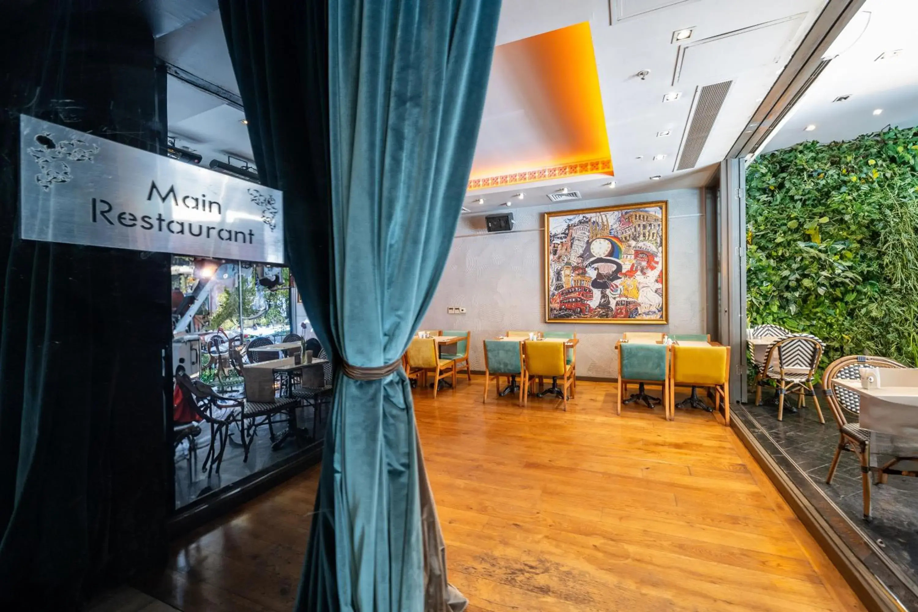 Restaurant/places to eat in Pera Tulip Hotel & Spa Restaurant/places to eat in Pera Tulip Hotel & Spa