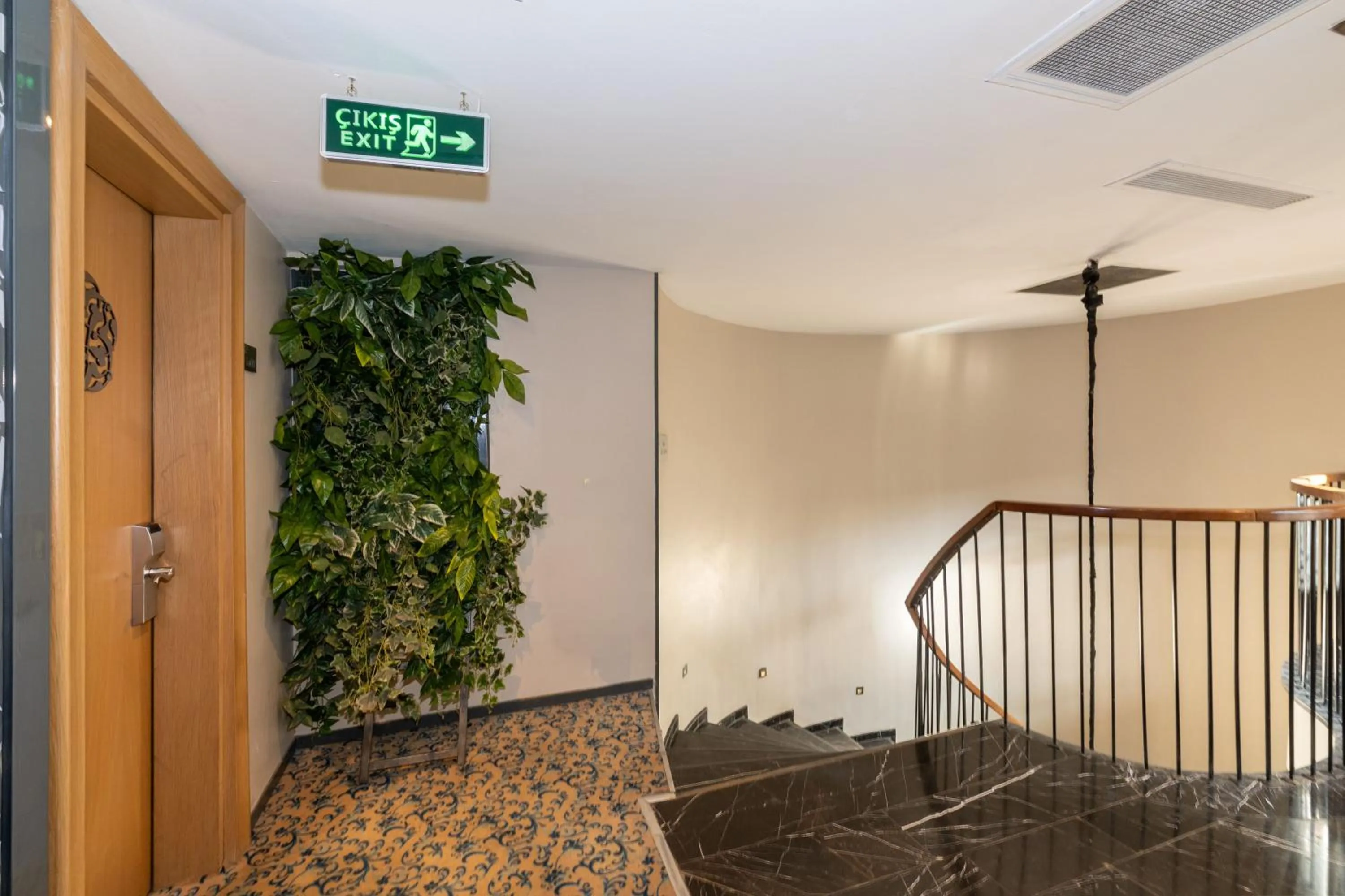 Spa and wellness centre/facilities in Pera Tulip Hotel & Spa