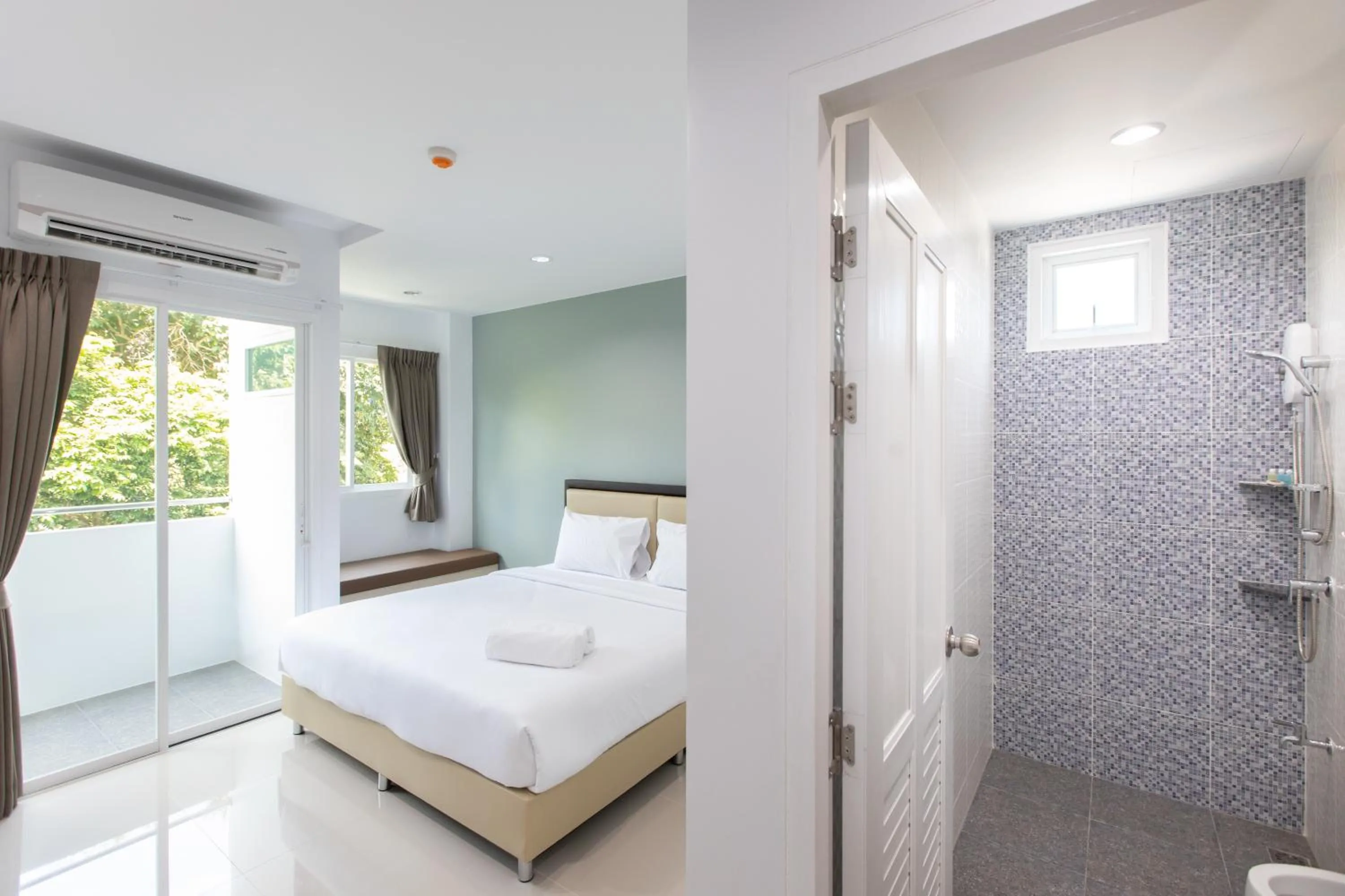 Bedroom in Green Hotel Phuket