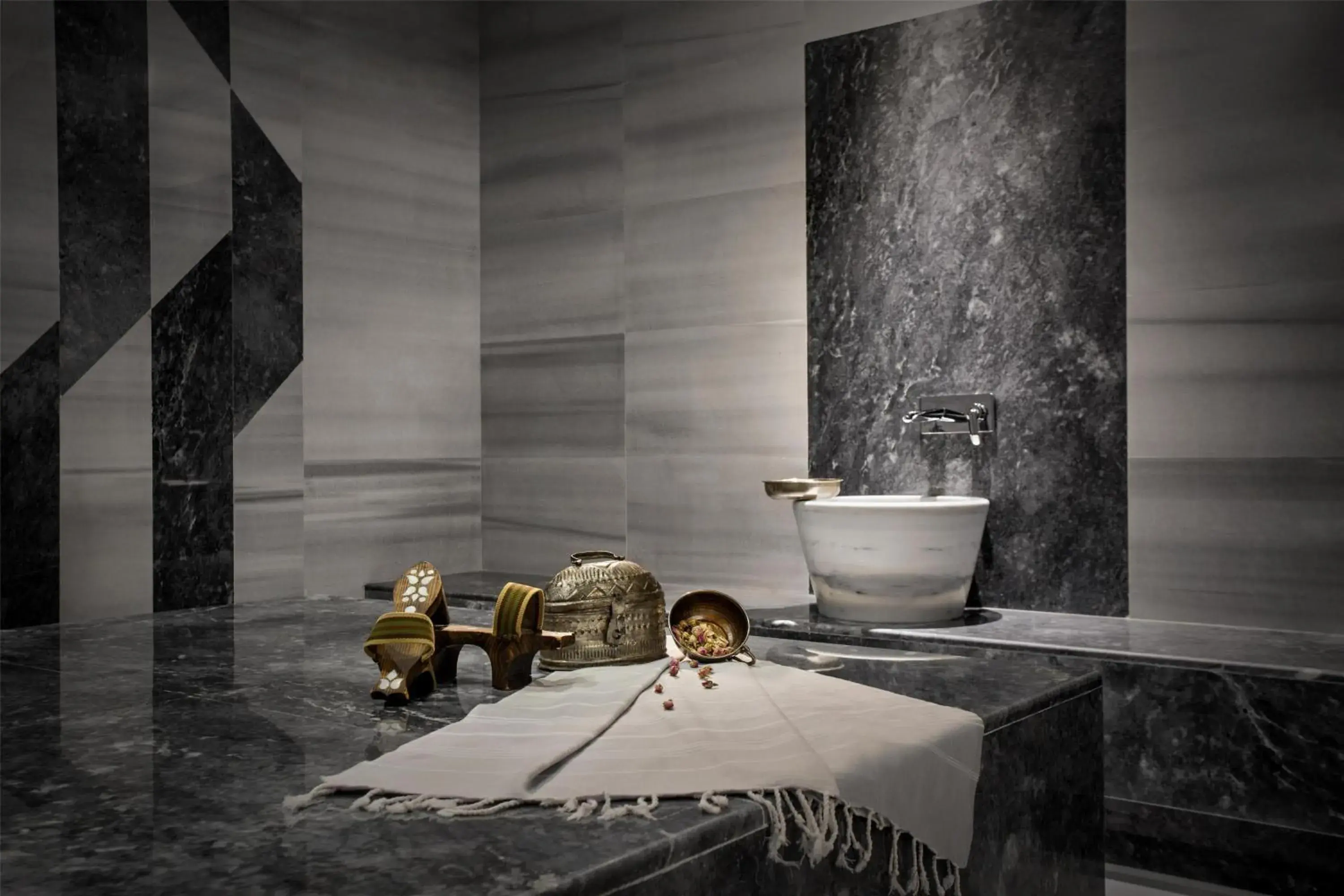 Spa and wellness centre/facilities in Conrad Istanbul Bosphorus Spa and wellness centre/facilities in Conrad Istanbul Bosphorus