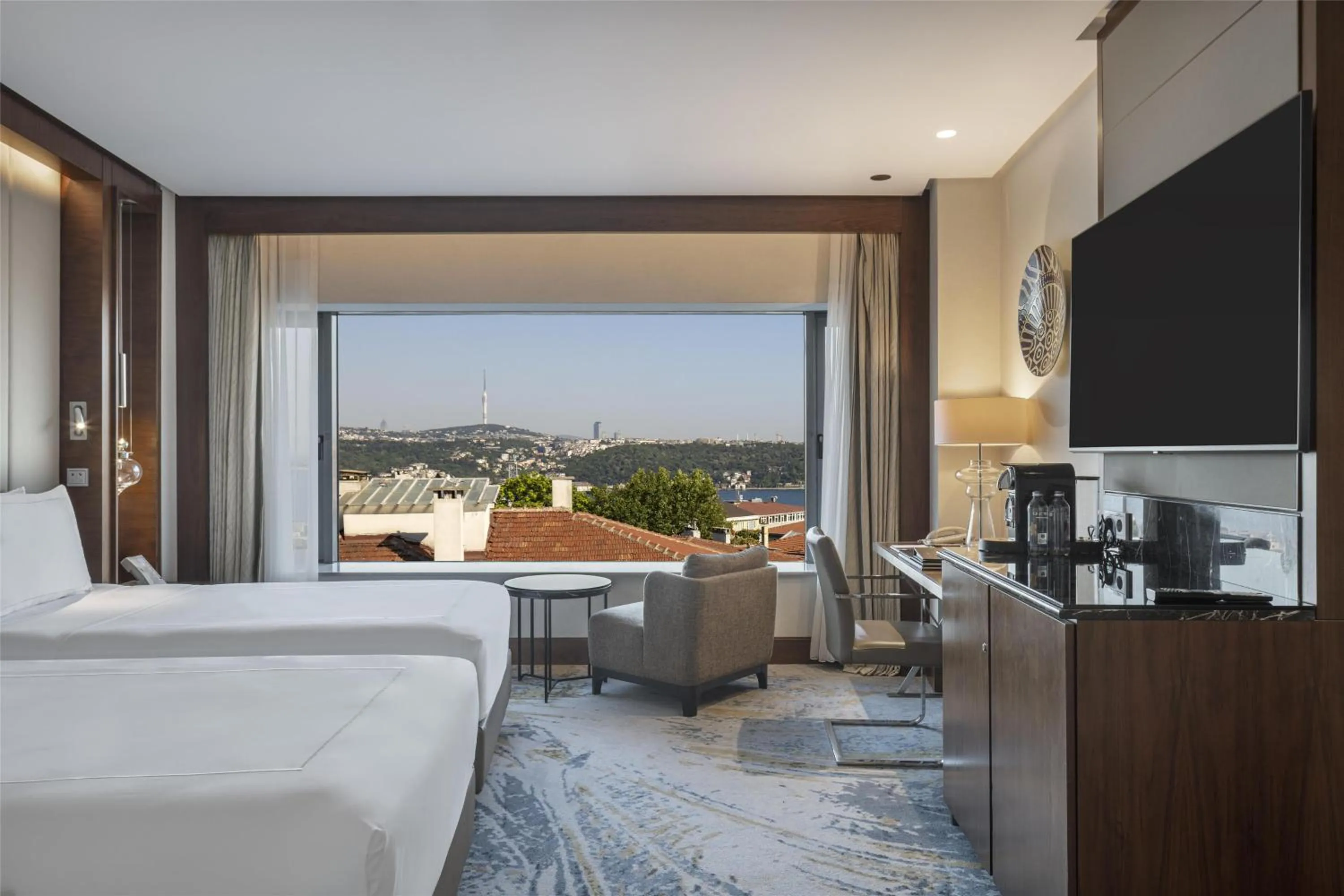 Bed in Conrad Istanbul Bosphorus