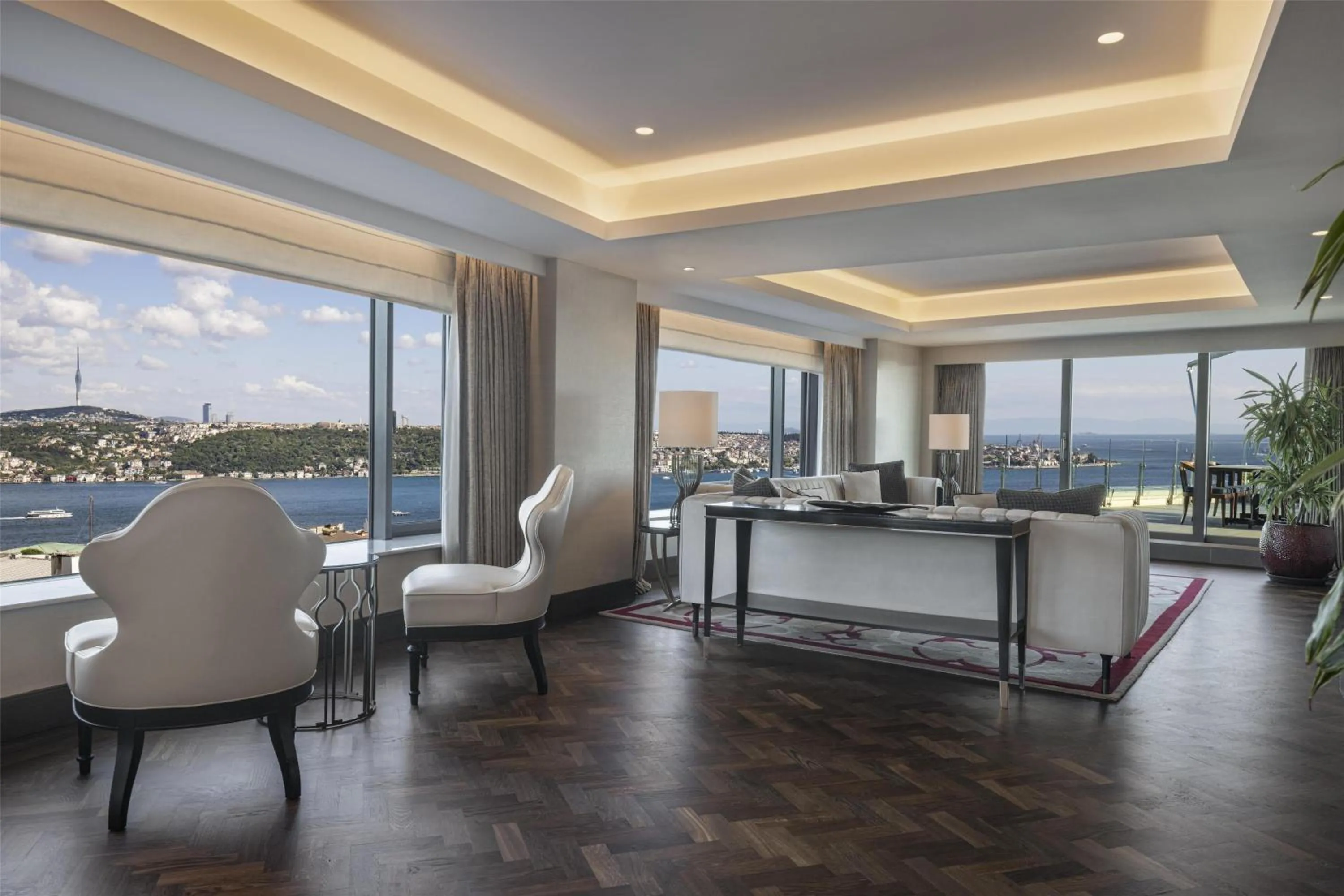 Living room in Conrad Istanbul Bosphorus