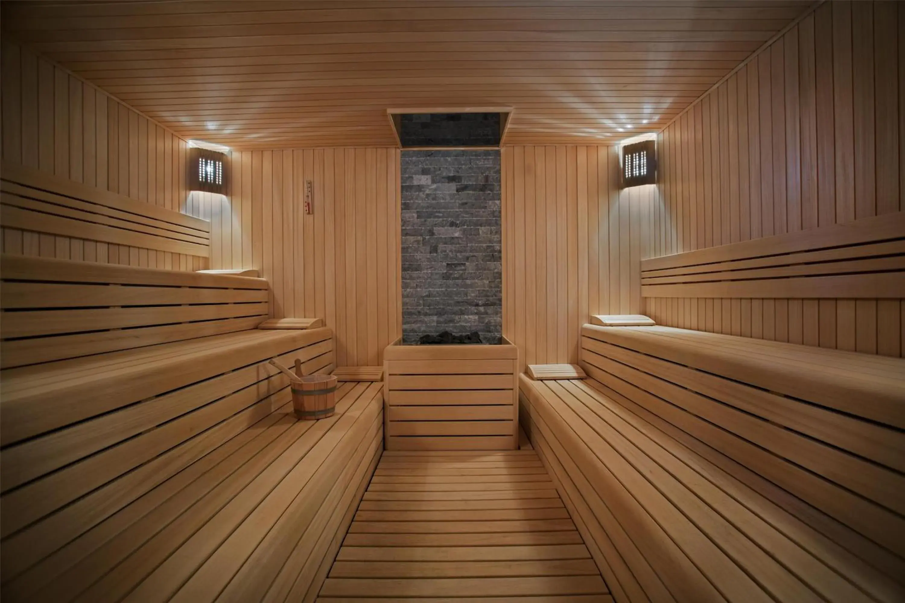 Spa and wellness centre/facilities in Conrad Istanbul Bosphorus Spa and wellness centre/facilities in Conrad Istanbul Bosphorus