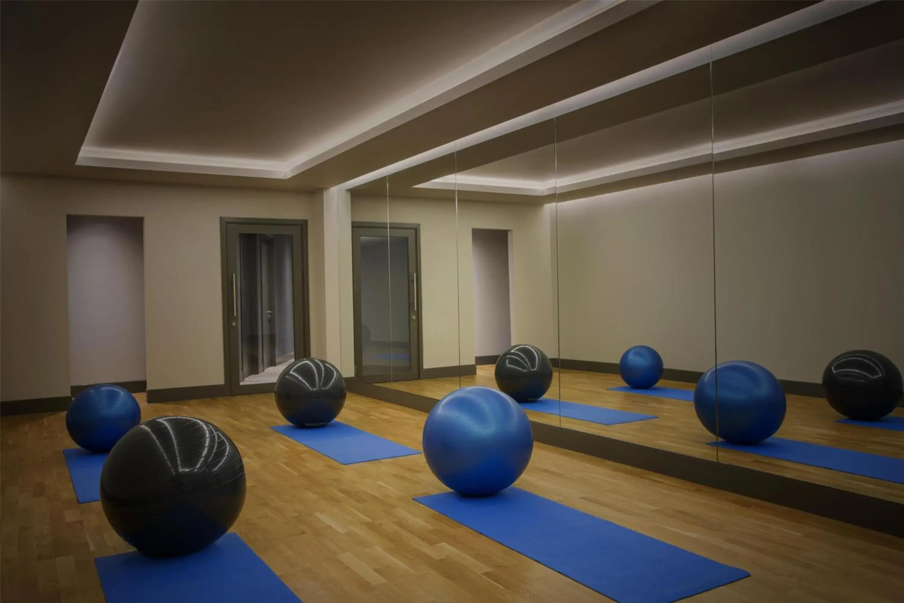 Spa and wellness centre/facilities in Conrad Istanbul Bosphorus Spa and wellness centre/facilities in Conrad Istanbul Bosphorus