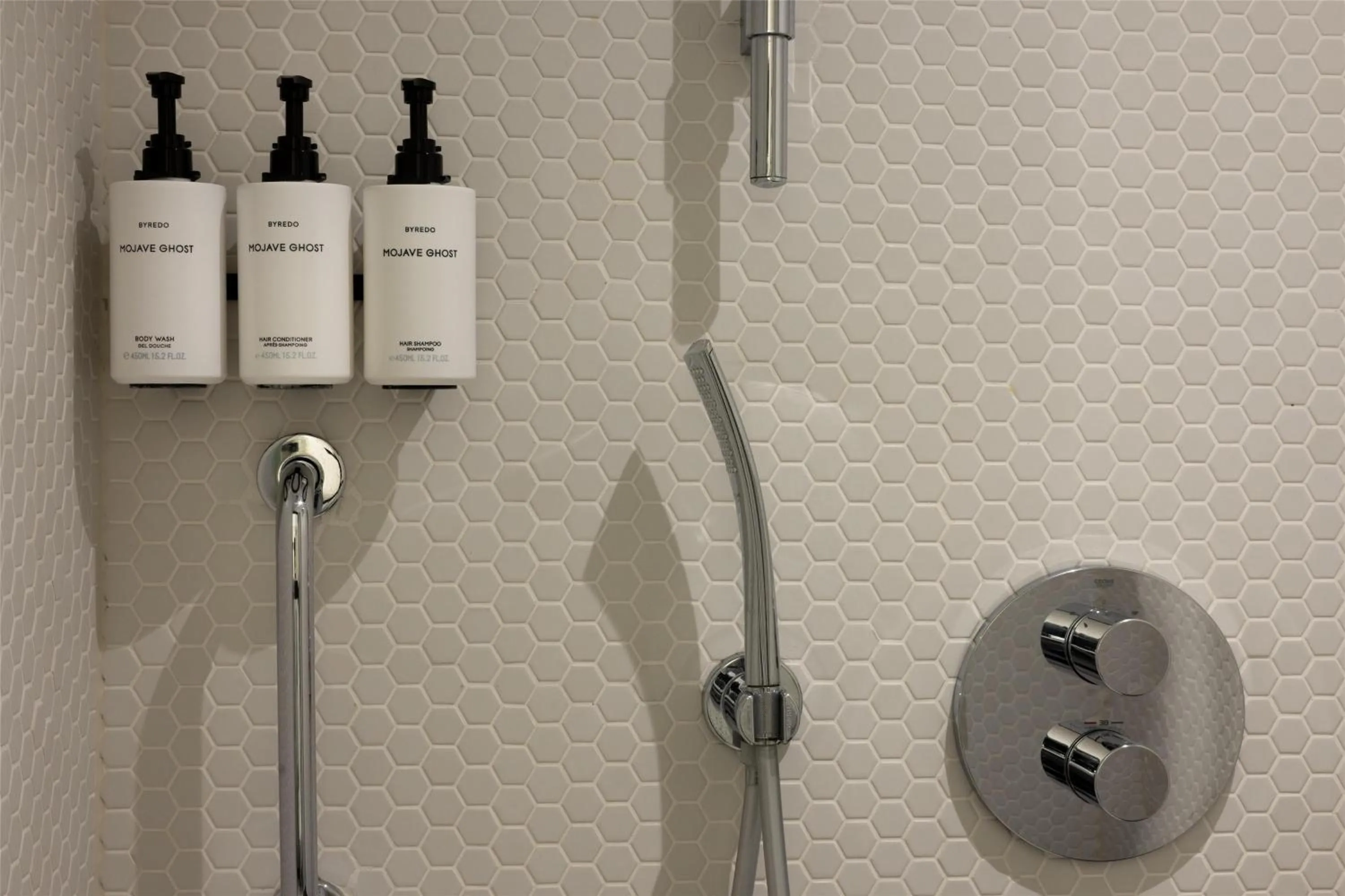 Bathroom in Conrad Istanbul Bosphorus