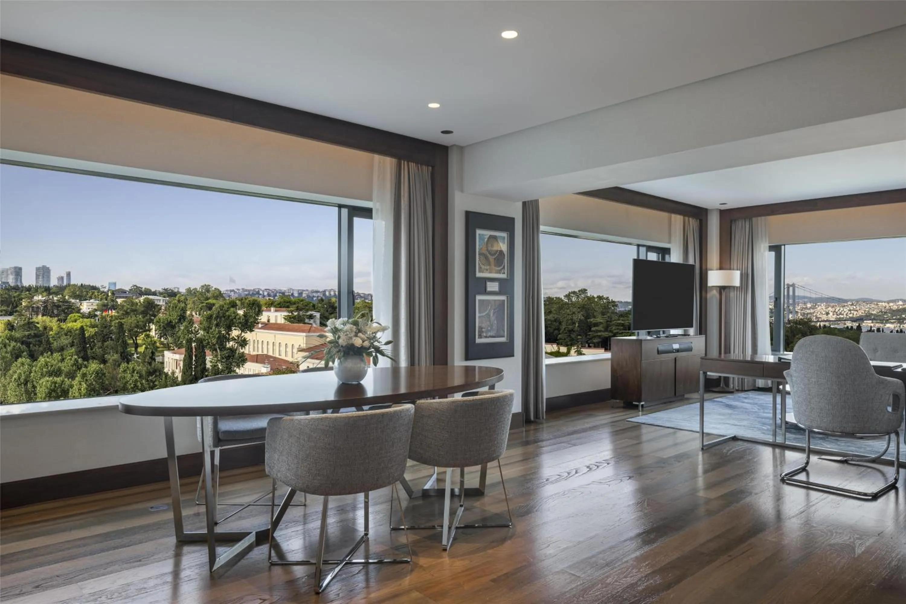 Living room in Conrad Istanbul Bosphorus