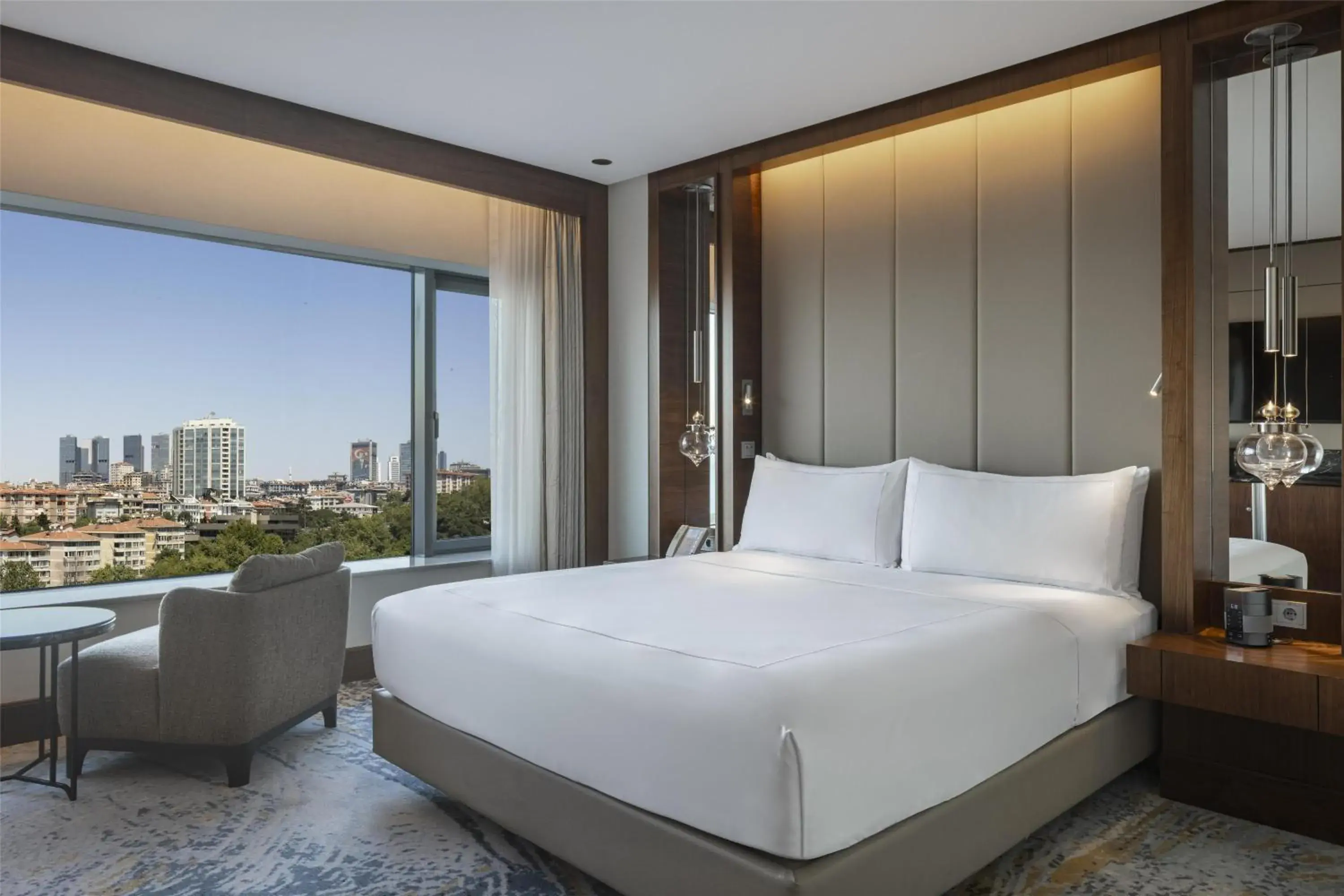 Bed in Conrad Istanbul Bosphorus Bed in Conrad Istanbul Bosphorus