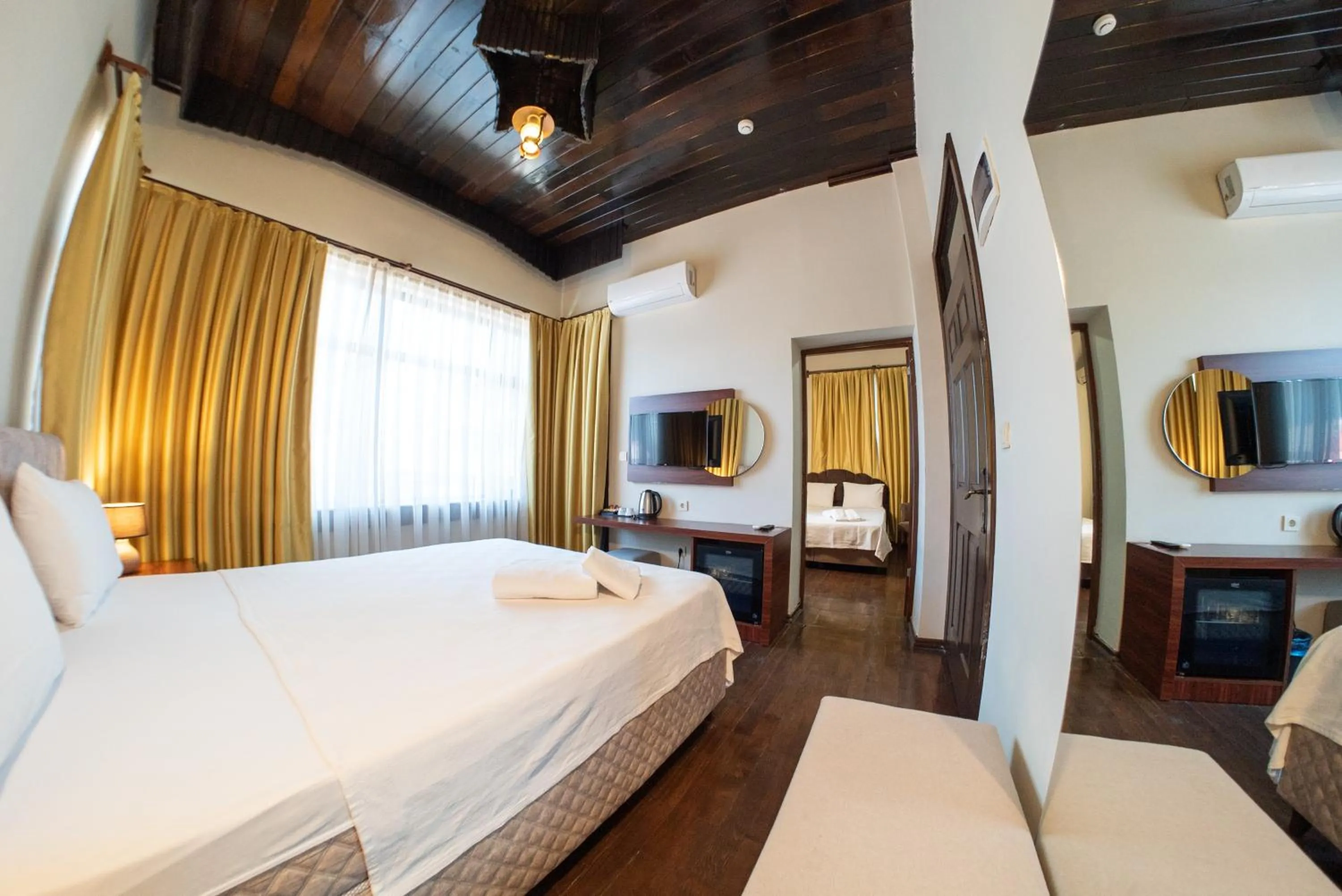 Photo of the whole room, Bed in Casa Maria Hotel