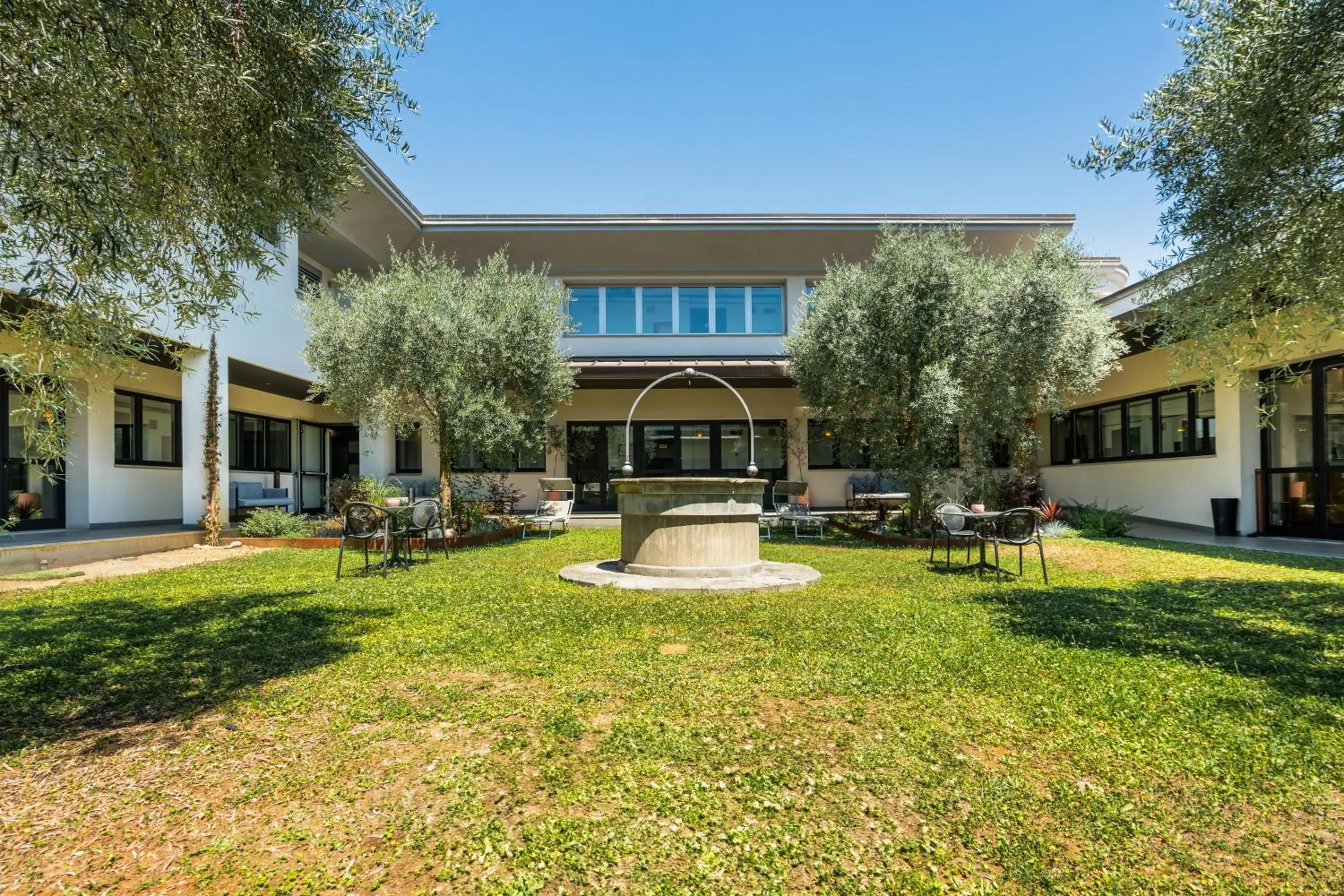 Patio in JOIVY Together Florence Urban Resort