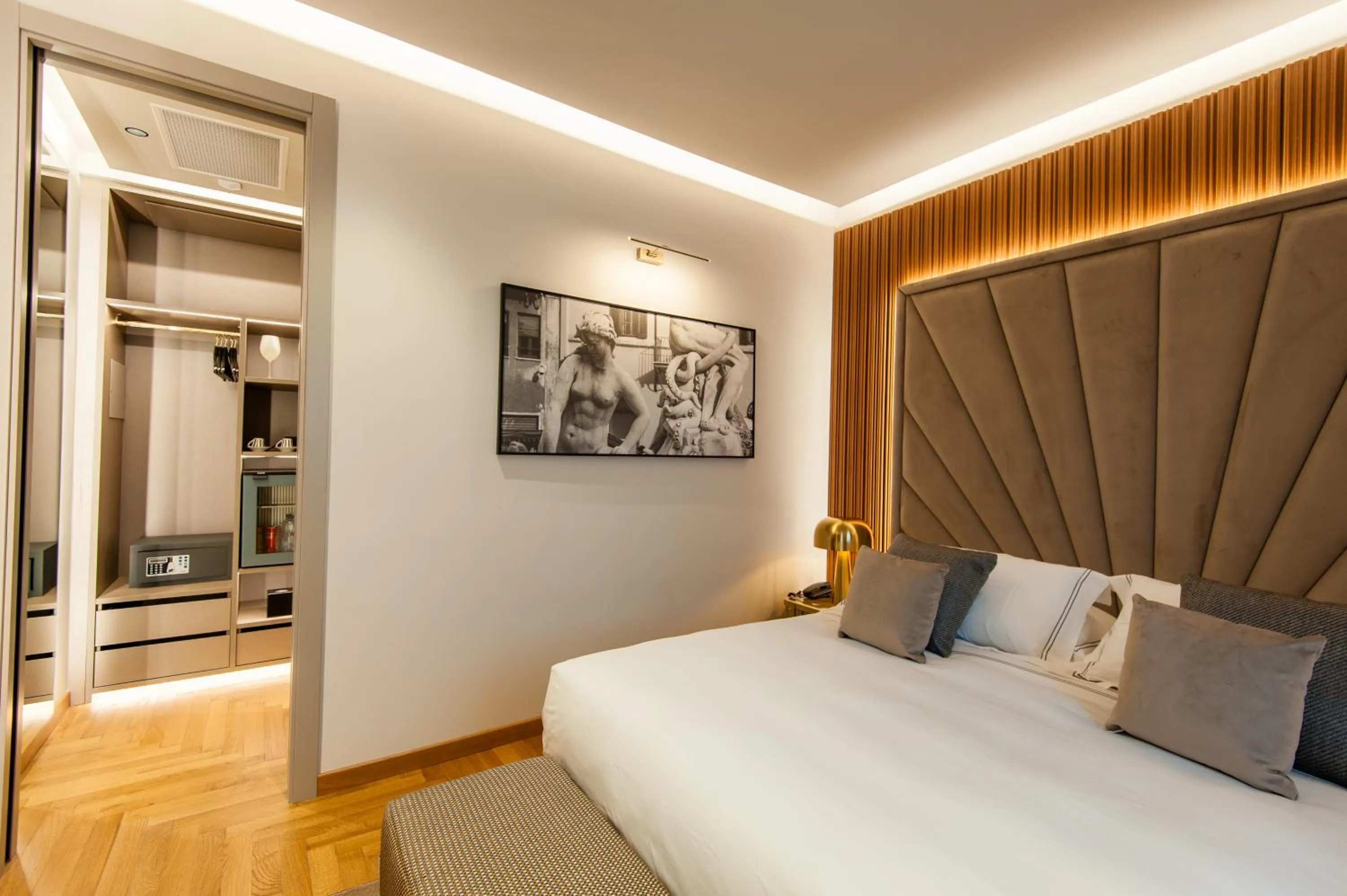 Bedroom, Bed in Hotel Delle Nazioni