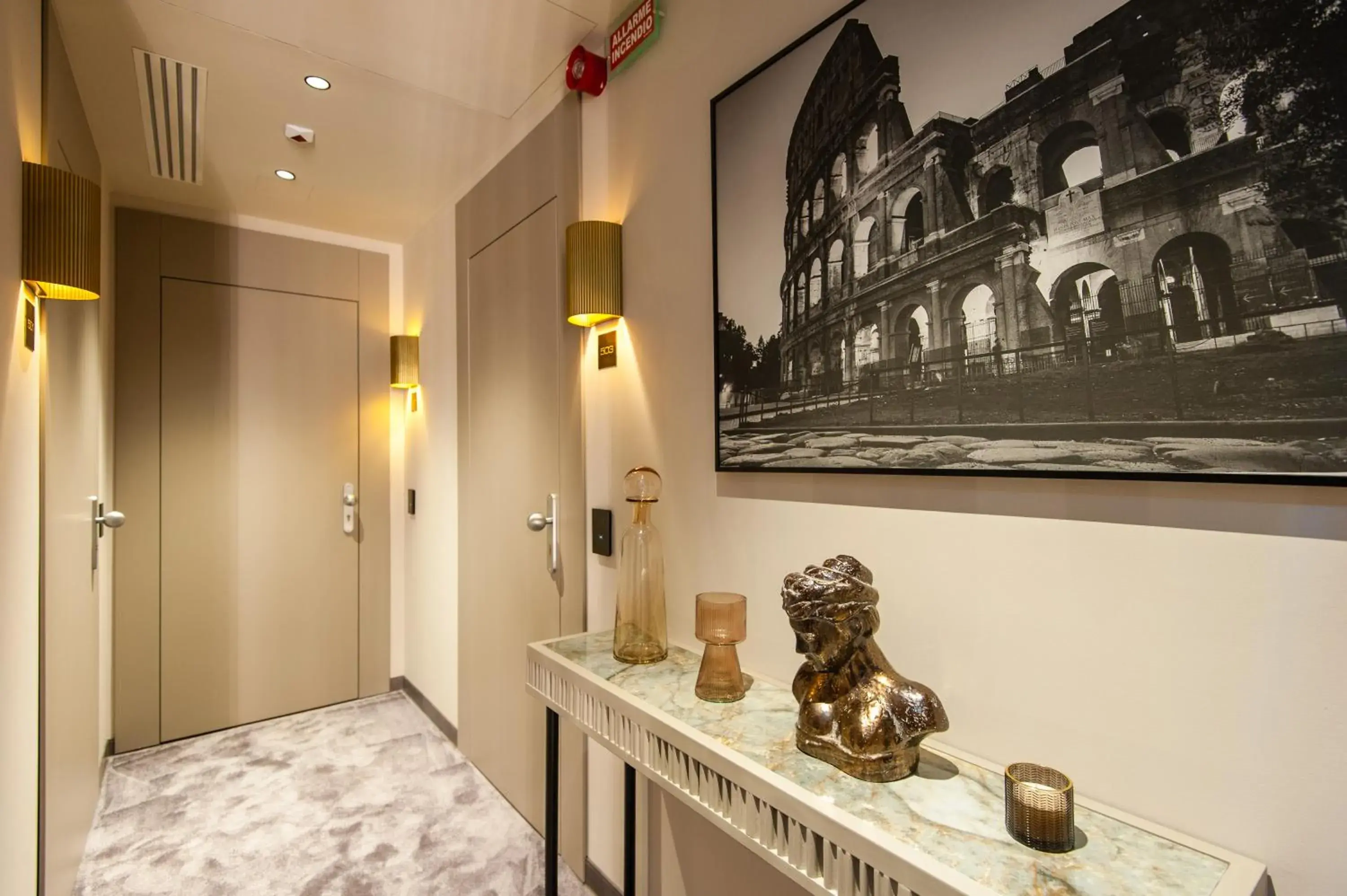 Facade/entrance in Hotel Delle Nazioni Facade/entrance in Hotel Delle Nazioni