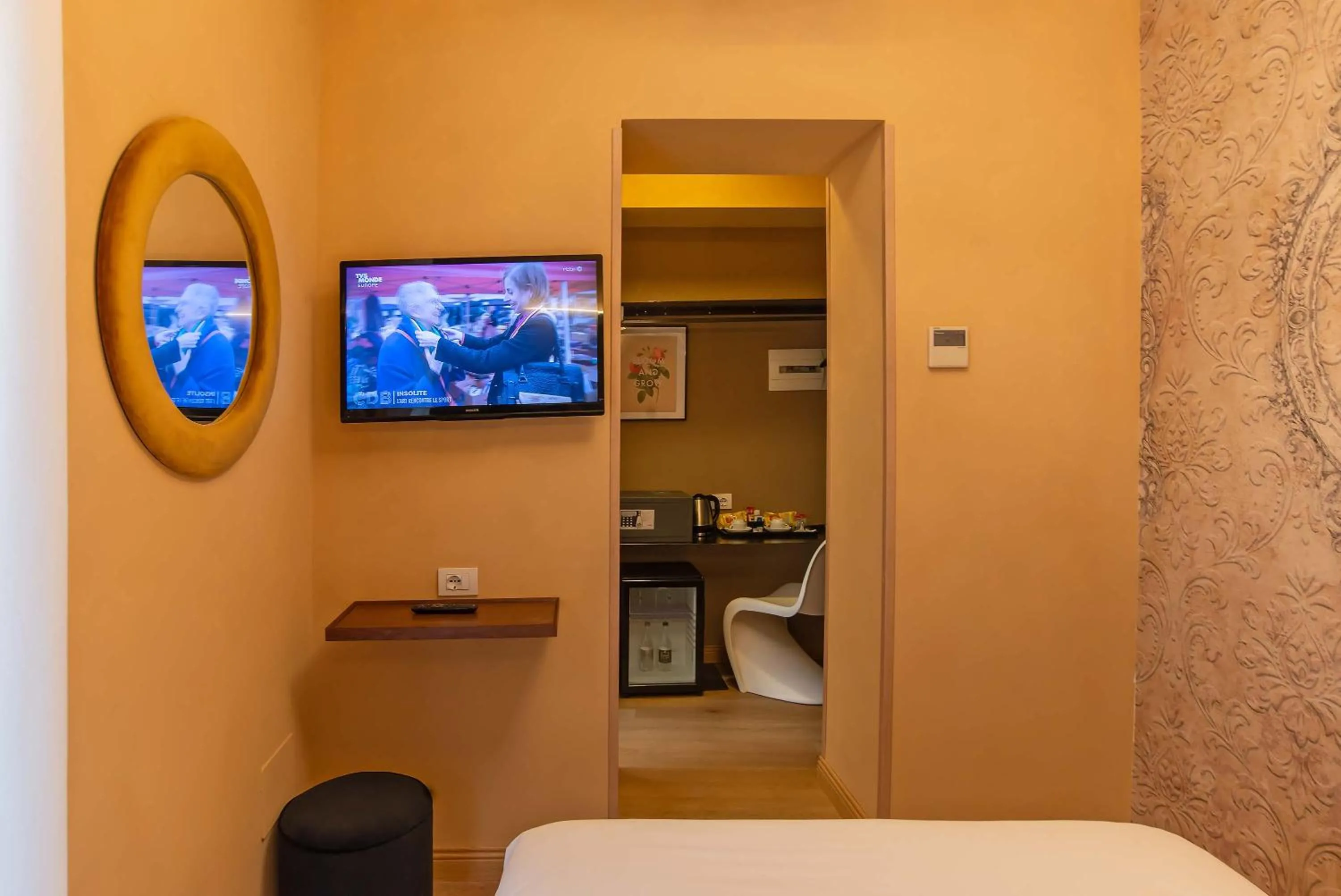 Decorative detail in Hotel Elite