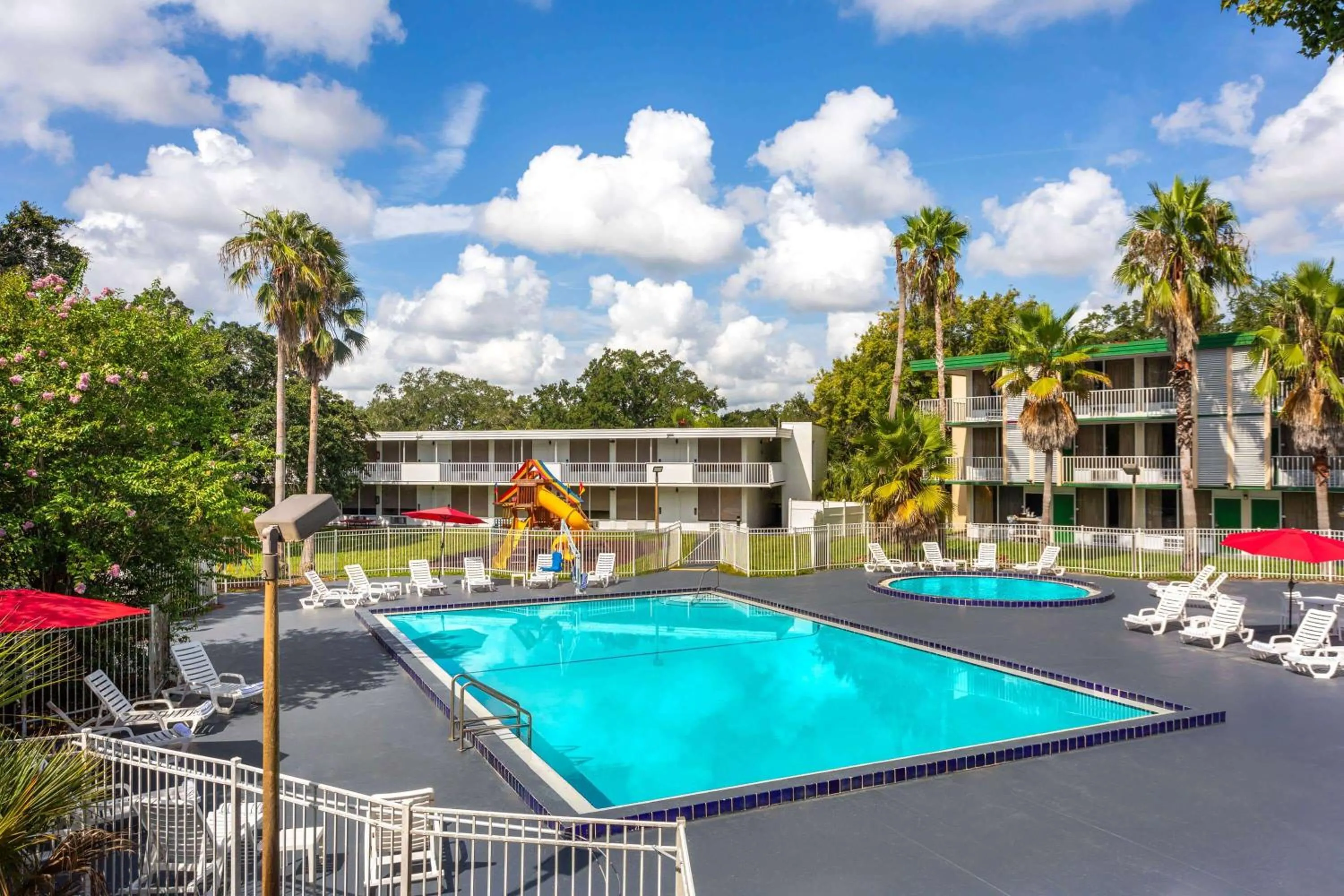 Swimming pool in Baymont by Wyndham Orlando Lake Buena Vista South