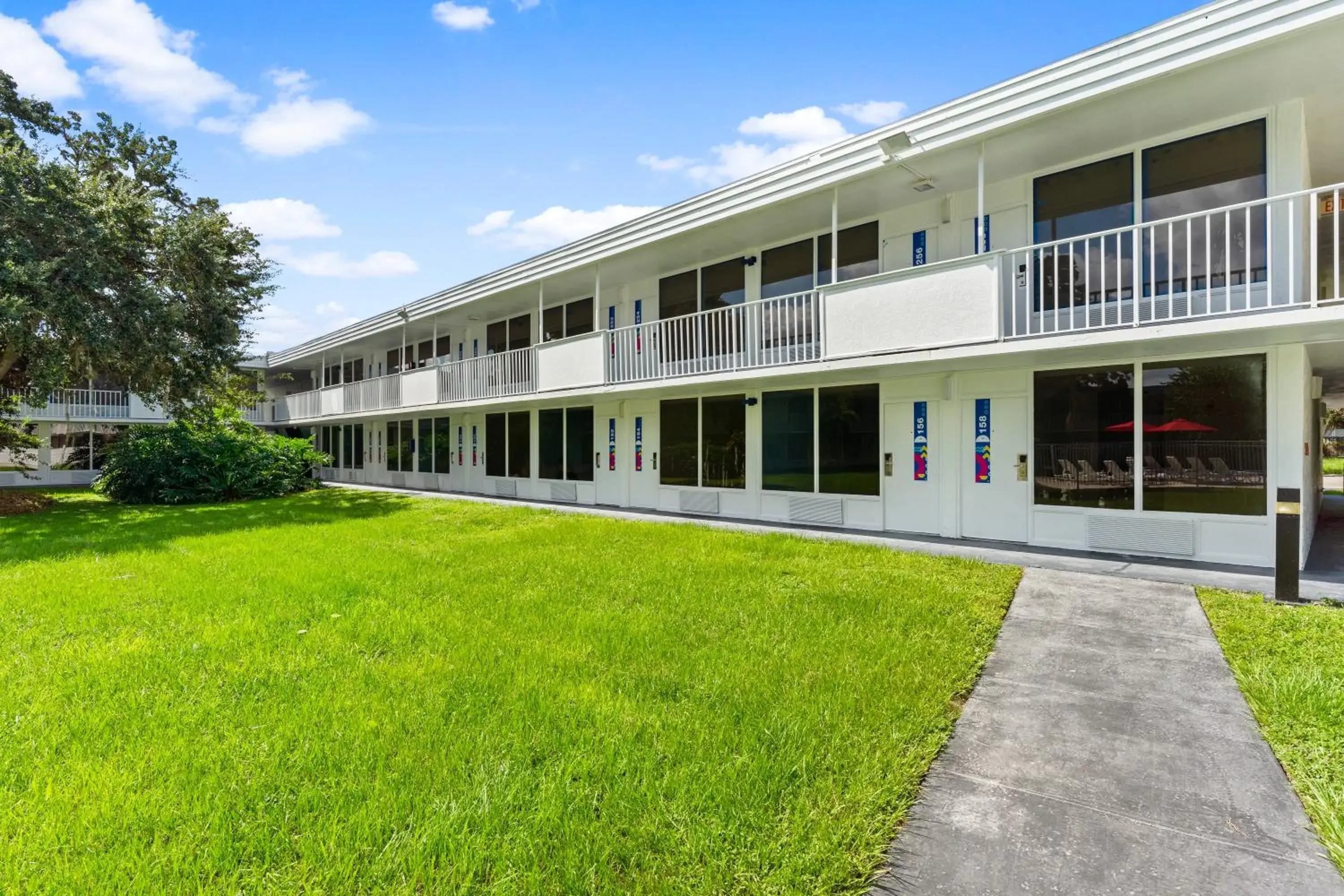 Property building in Baymont by Wyndham Orlando Lake Buena Vista South Property building in Baymont by Wyndham Orlando Lake Buena Vista South