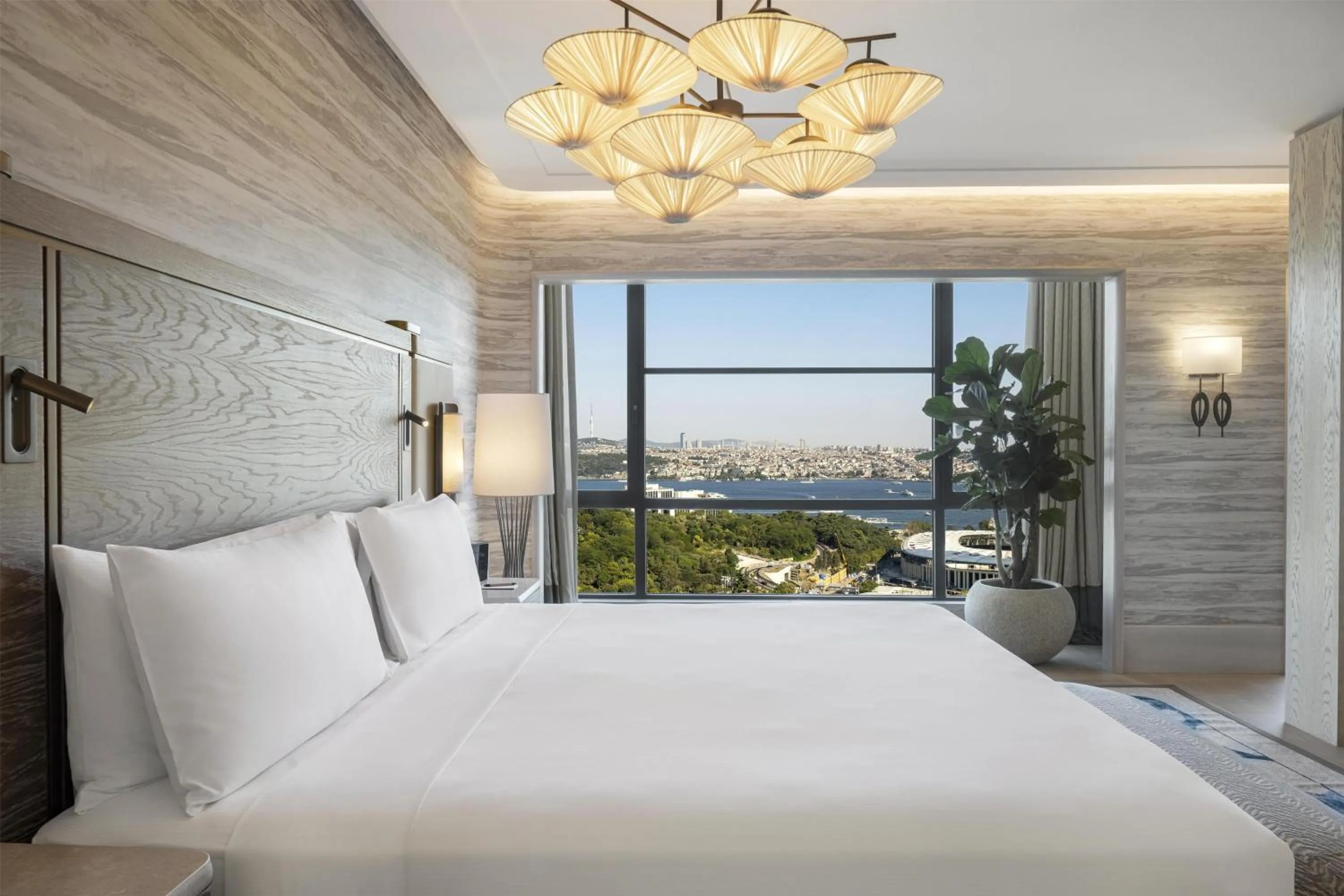 Bed in Hilton Istanbul Bosphorus