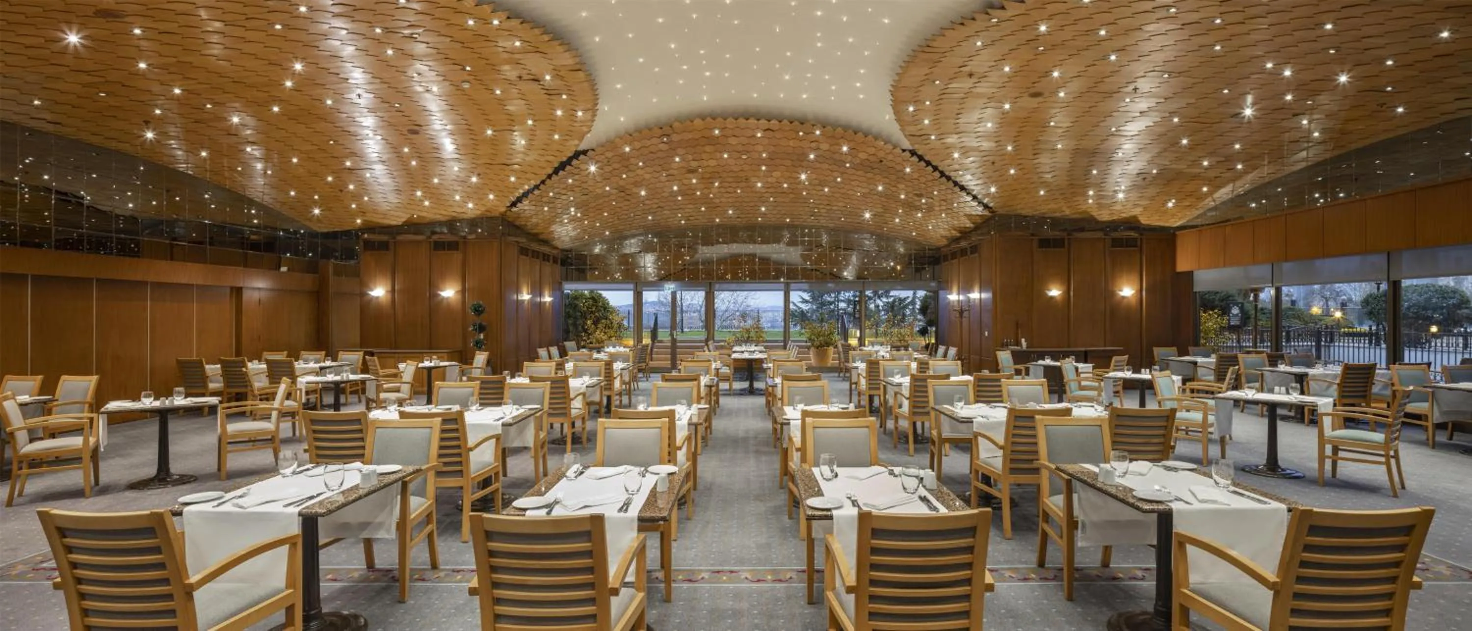 Restaurant/places to eat in Hilton Istanbul Bosphorus