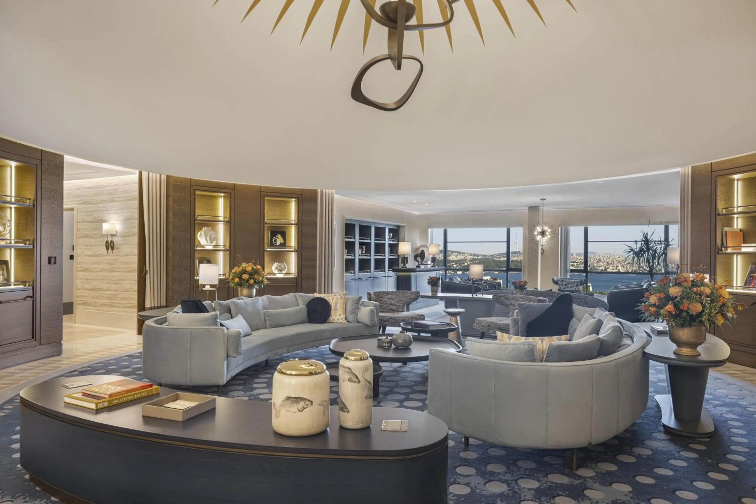 Living room in Hilton Istanbul Bosphorus