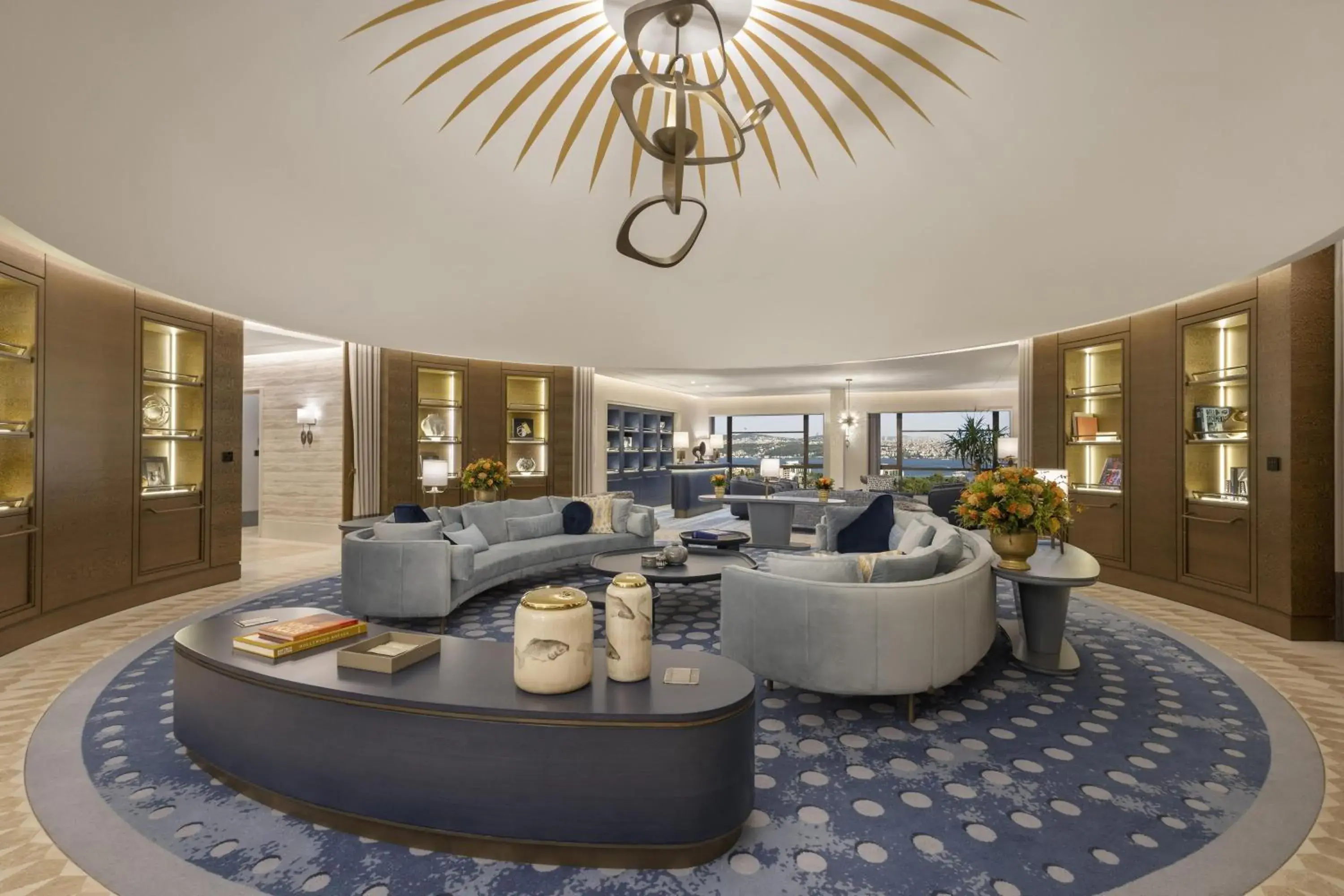 Living room in Hilton Istanbul Bosphorus Living room in Hilton Istanbul Bosphorus