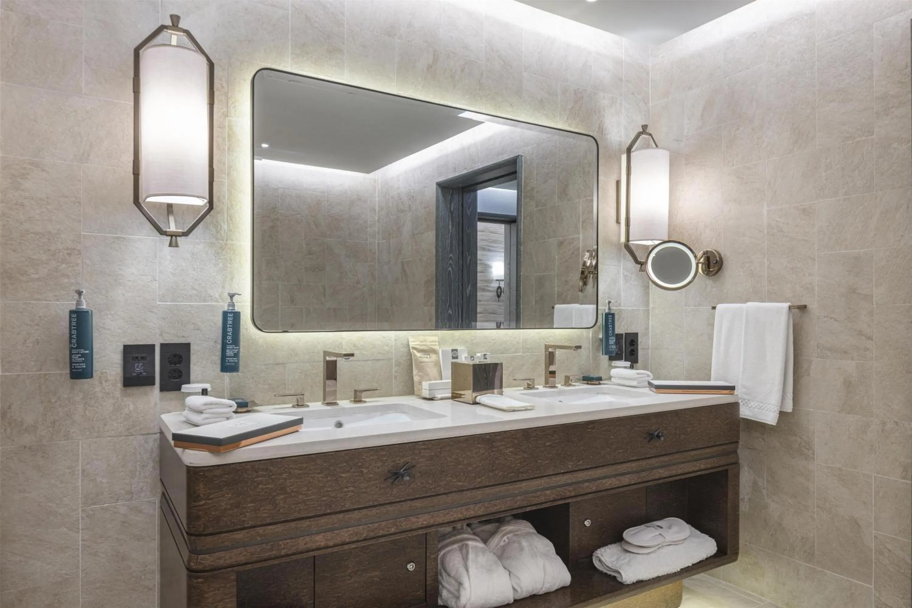 Bathroom in Hilton Istanbul Bosphorus