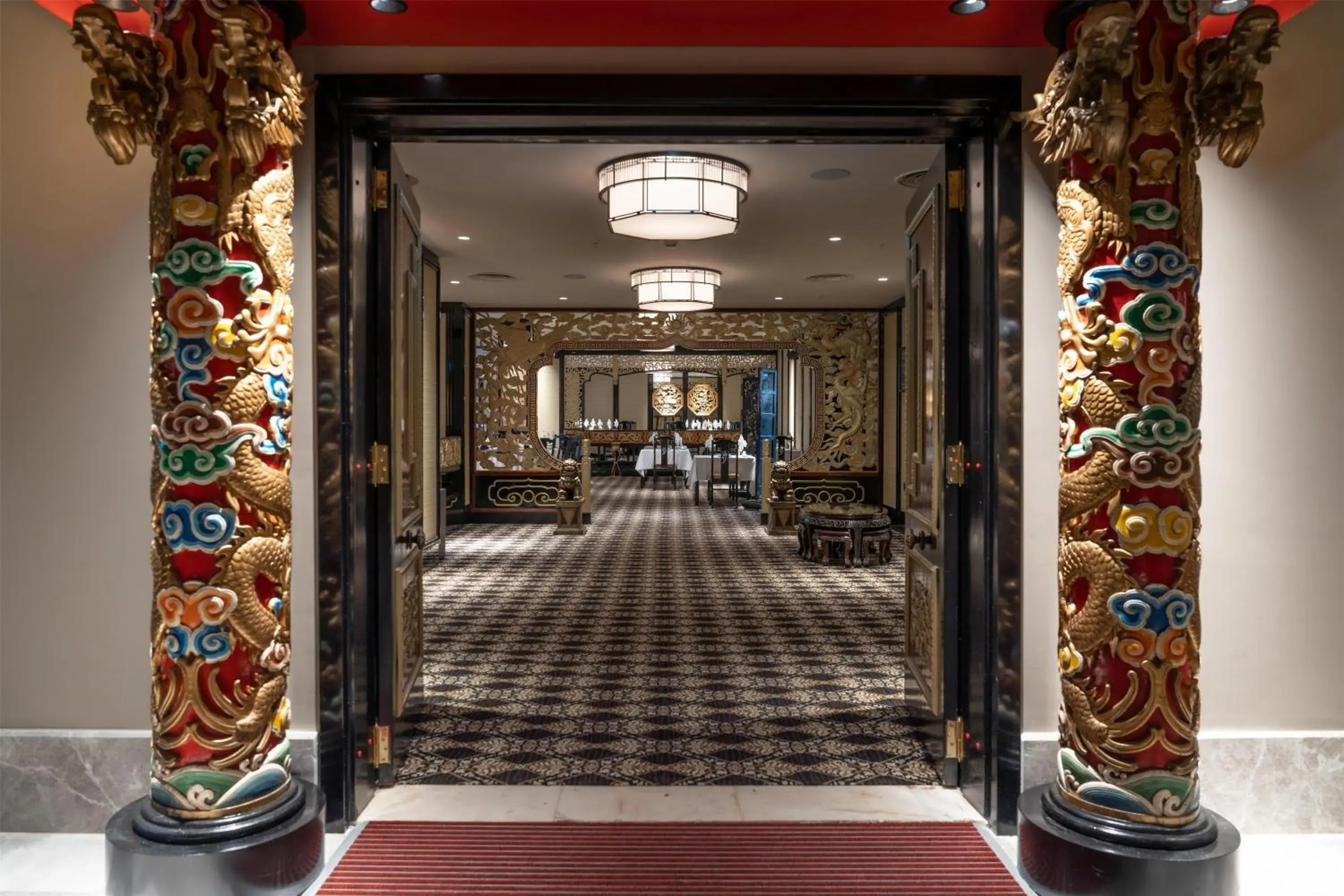 Restaurant/places to eat in Hilton Istanbul Bosphorus Restaurant/places to eat in Hilton Istanbul Bosphorus