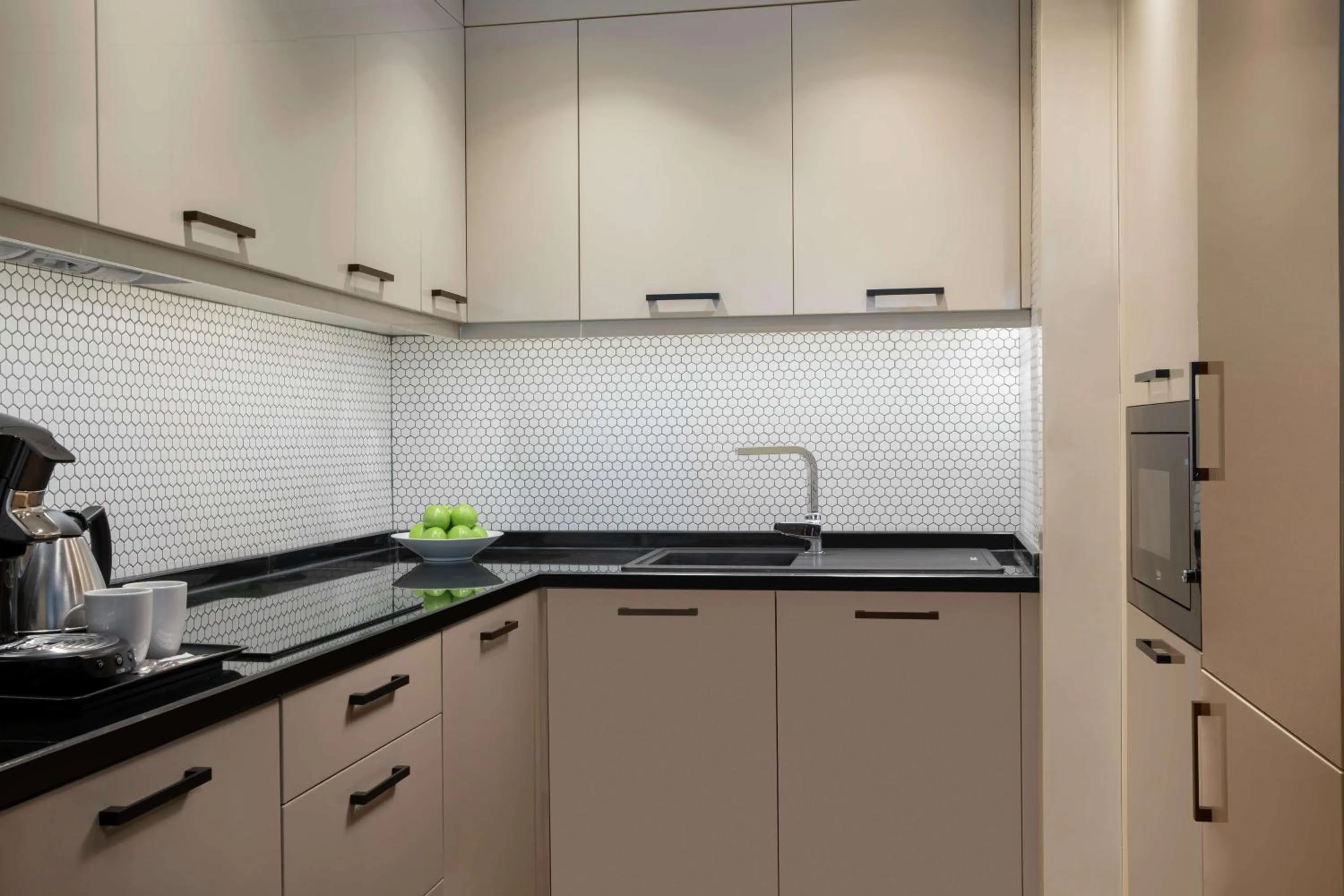 Kitchen or kitchenette in Hilton Istanbul Bosphorus