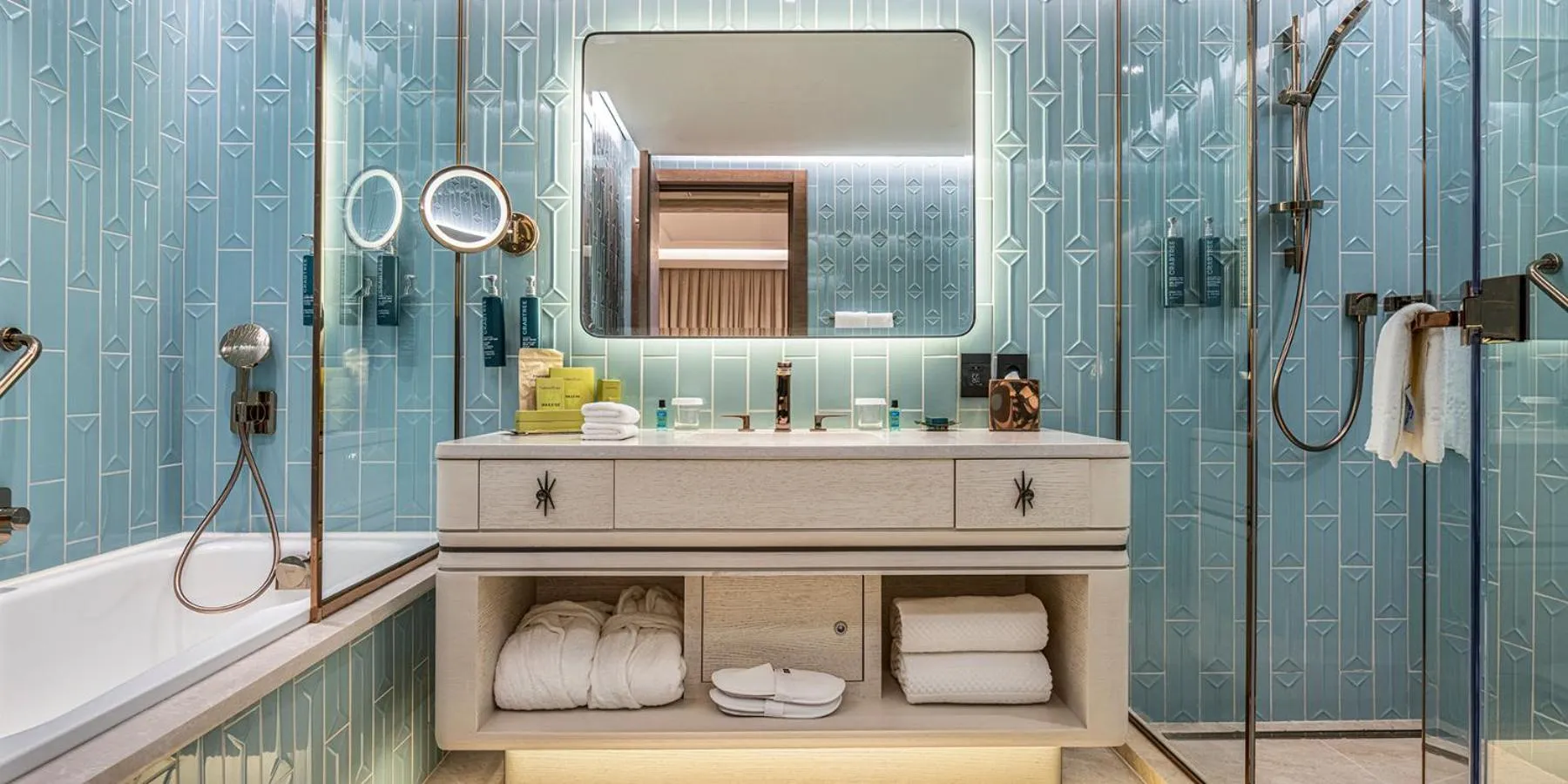 Bathroom in Hilton Istanbul Bosphorus