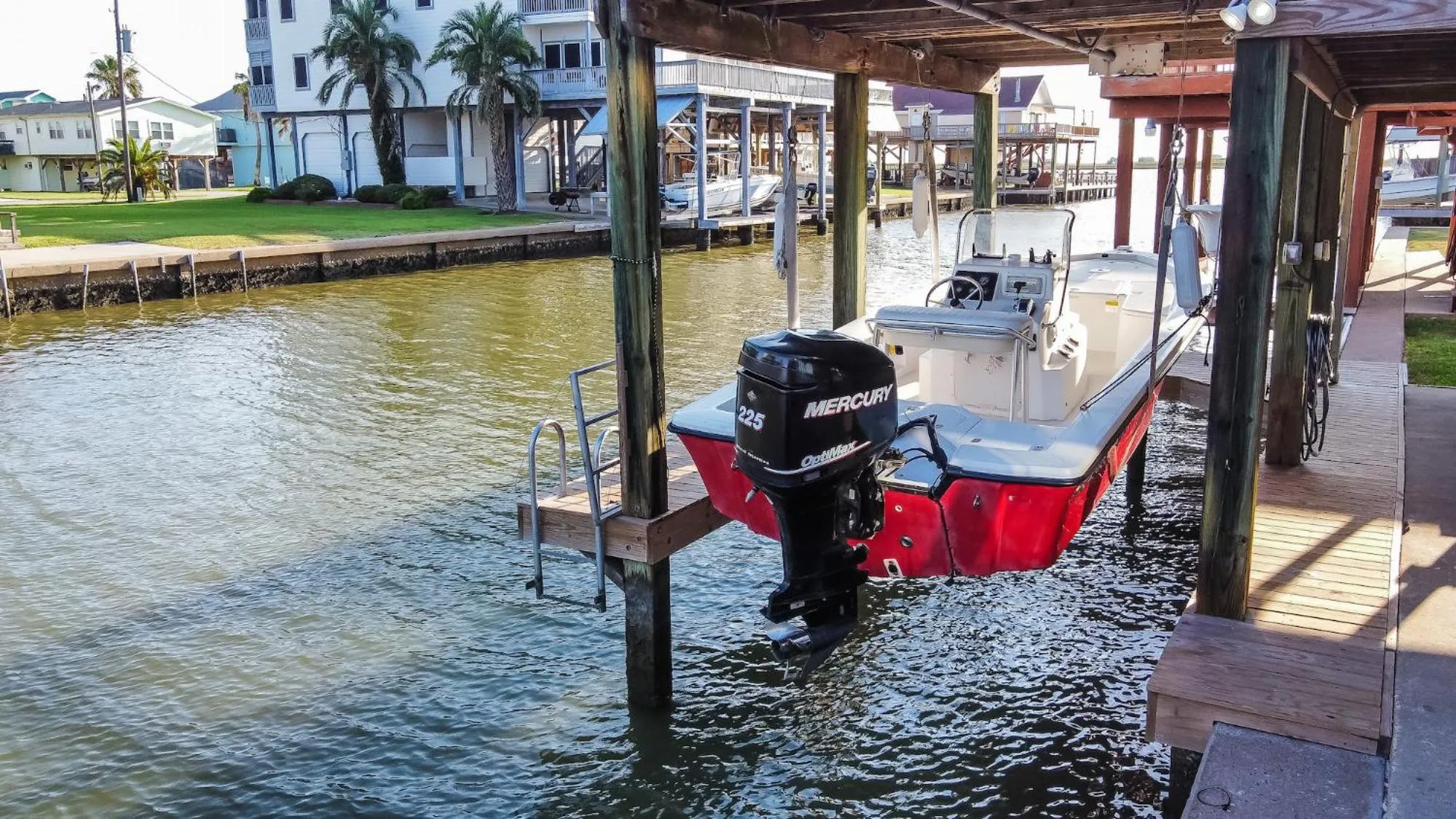 Come Stay - and Sail Away - at this Lovely Canal Home