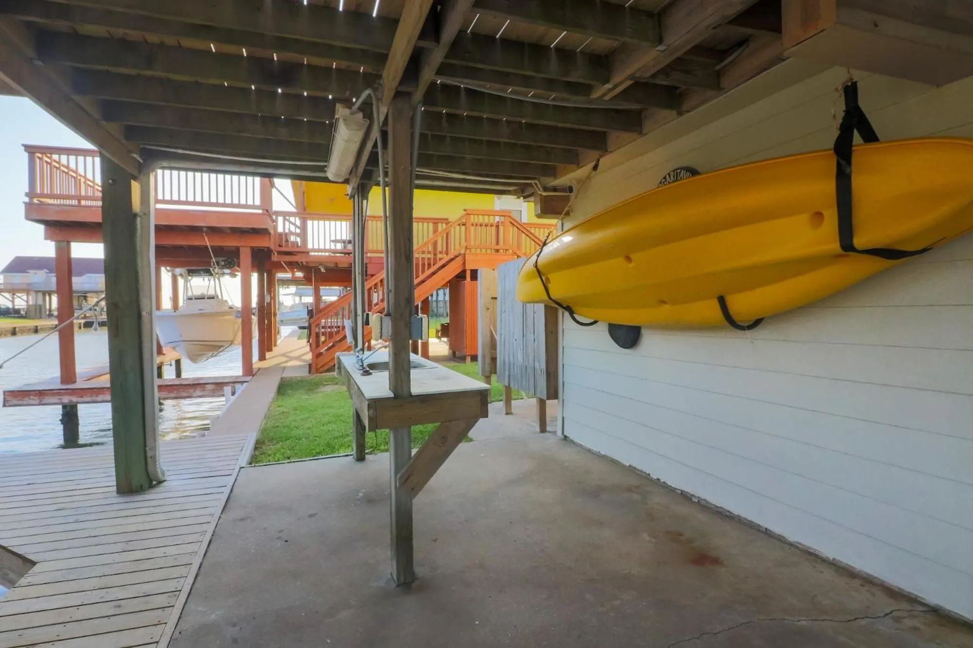 Come Stay - and Sail Away - at this Lovely Canal Home