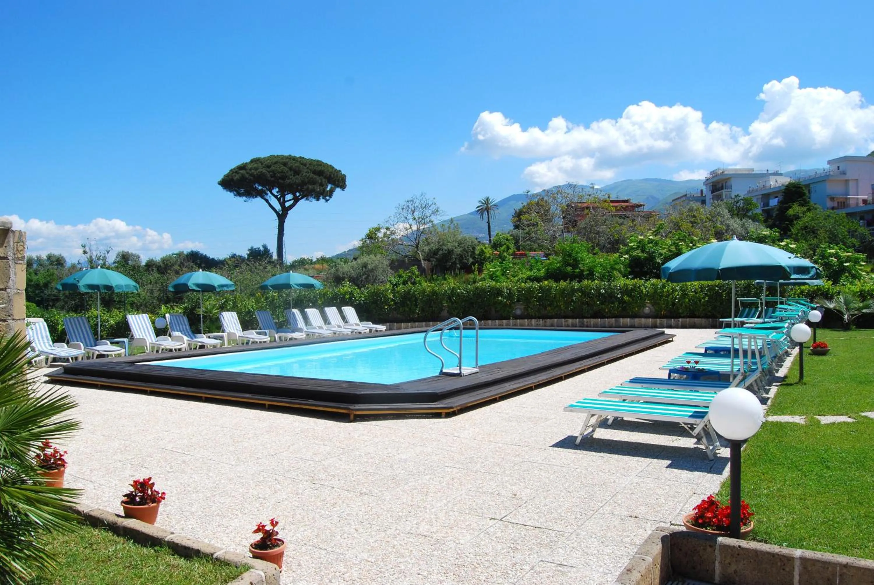 Swimming pool in Europa Stabia Hotel