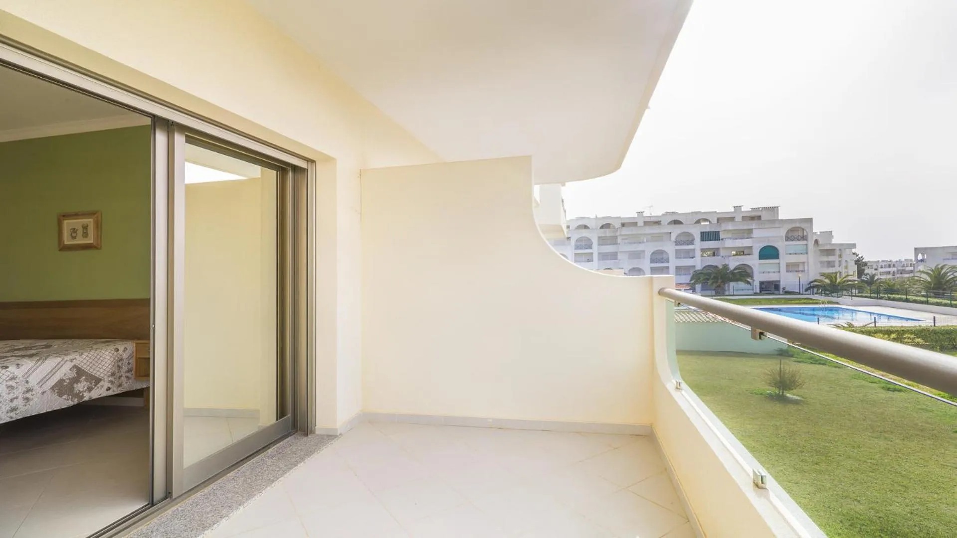 Balcony/Terrace, Bed in Apartamentos Vista Mar