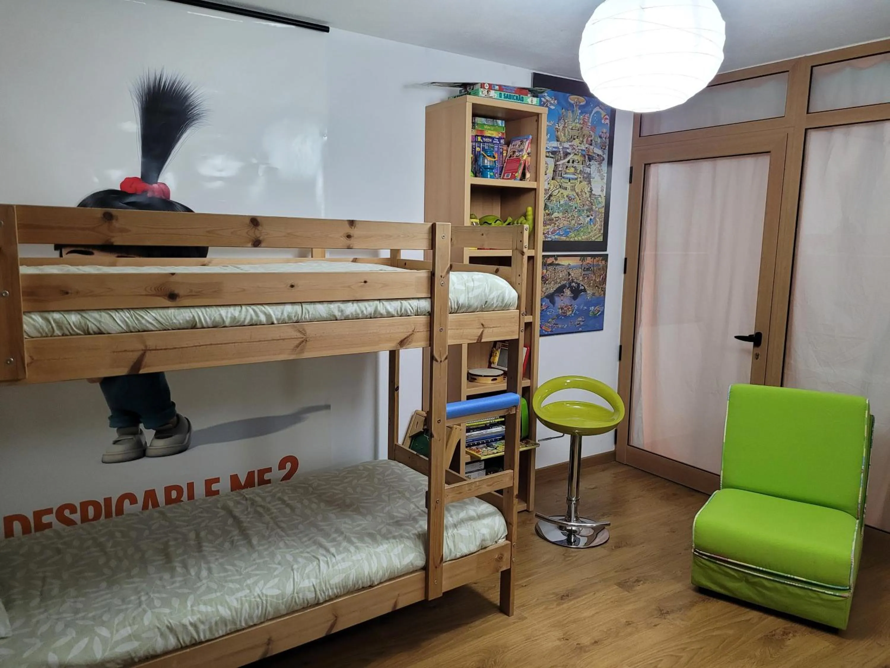 bunk bed, Bed in Coloured Studio