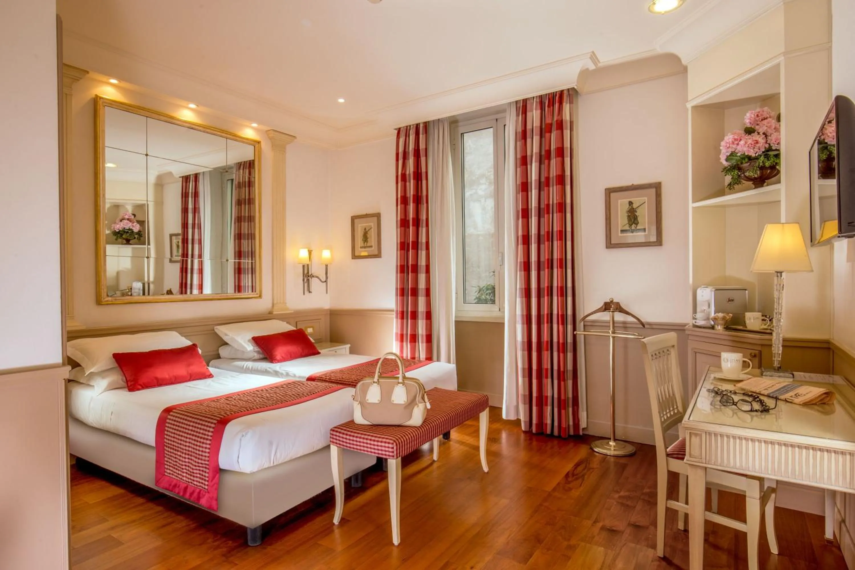 Photo of the whole room, Bed in Hotel Villa Glori