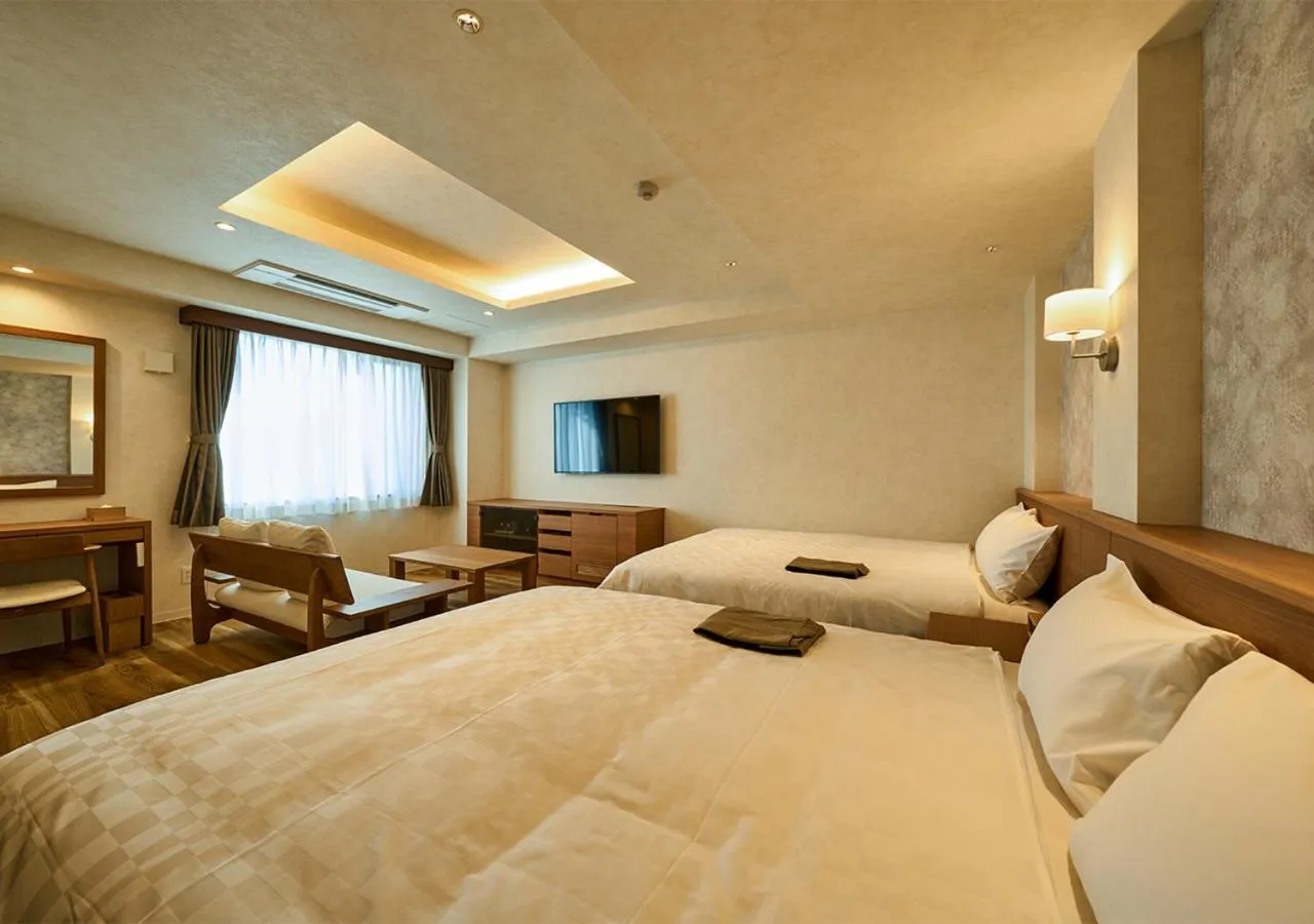 Bedroom, Bed in Hotel and Spa Gift TAKAYAMA