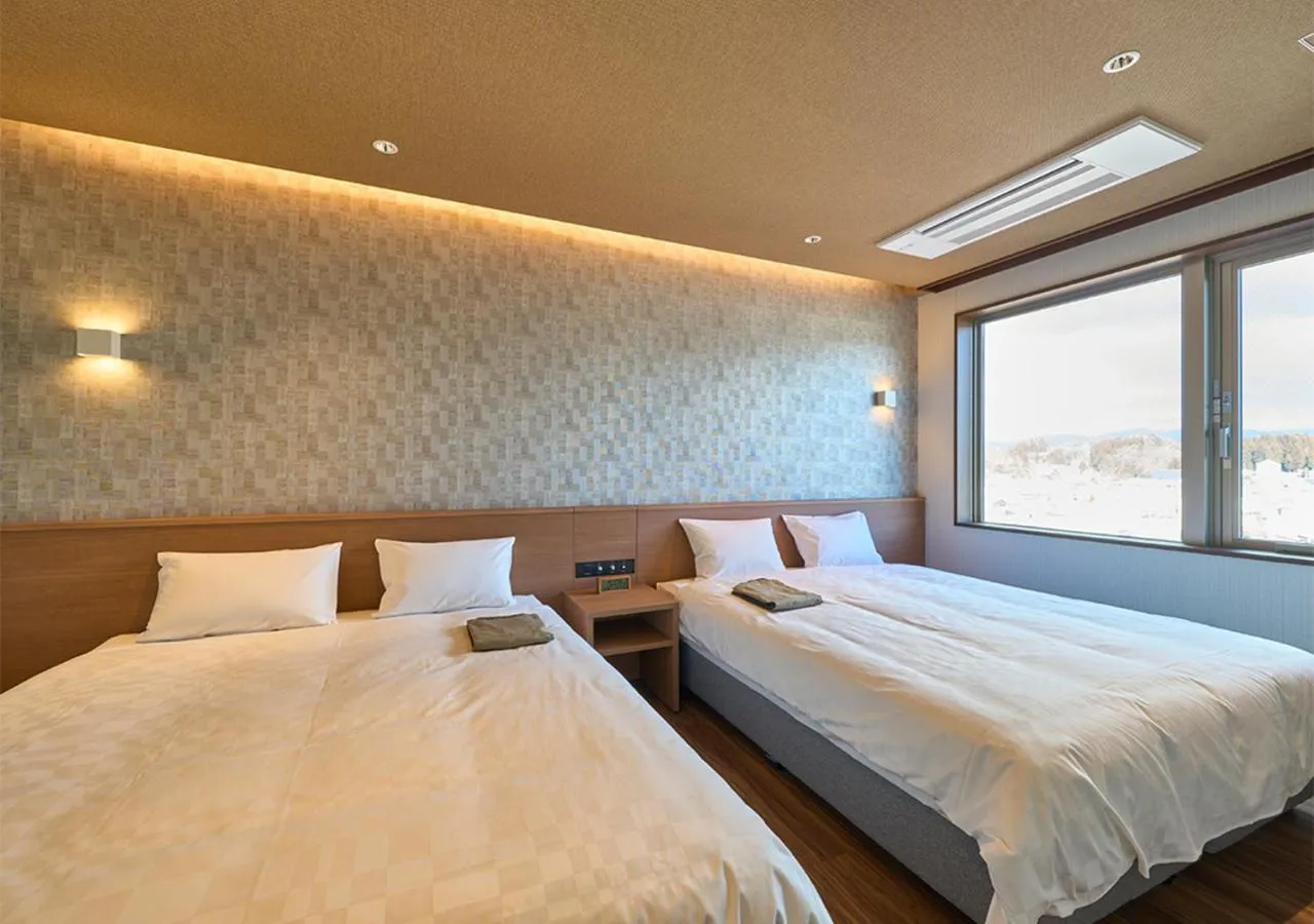Bedroom, Bed in Hotel and Spa Gift TAKAYAMA