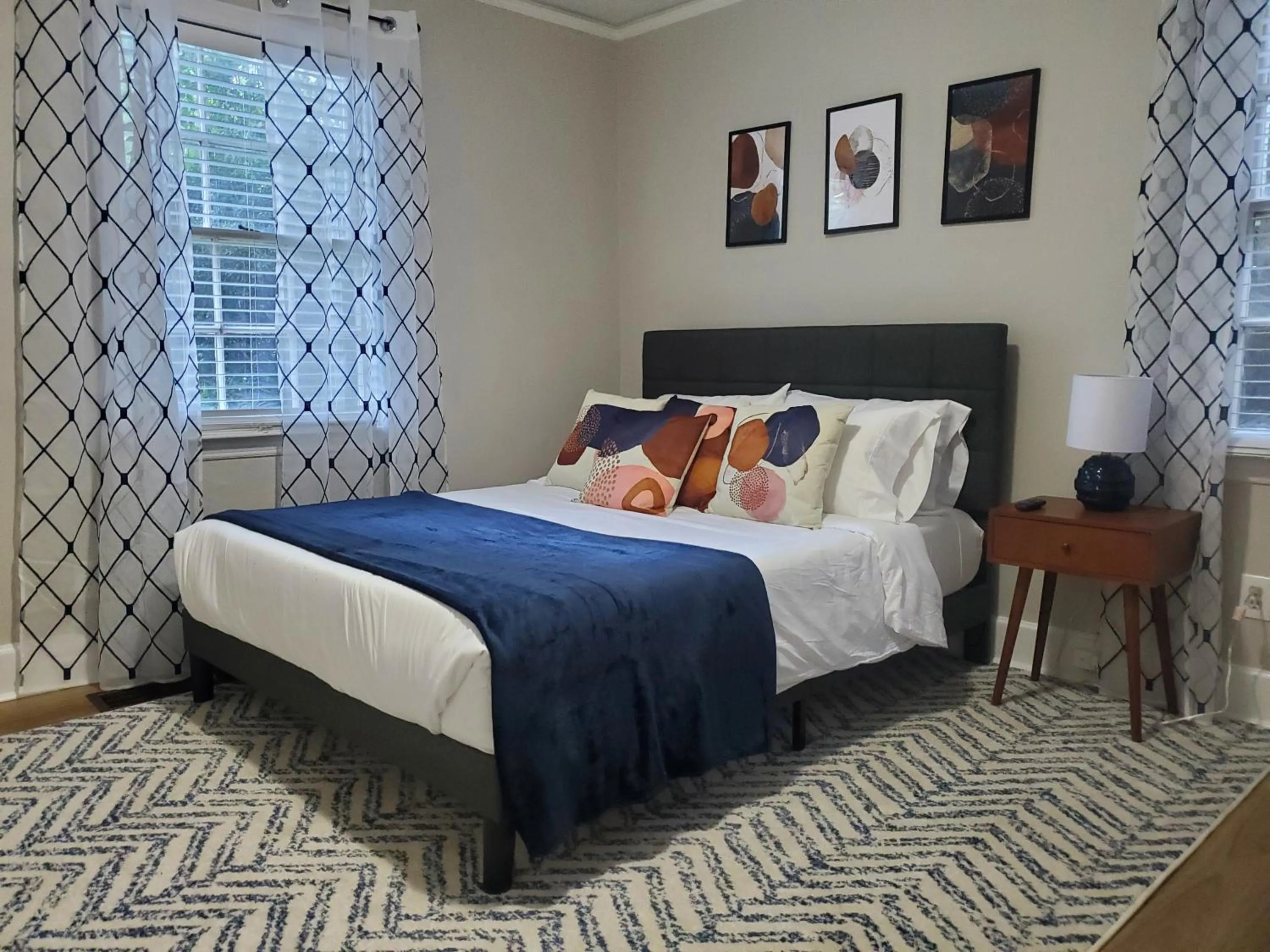 Bedroom, Bed in Cheerful 2 BR Near Colleges, Downtown, Attractions