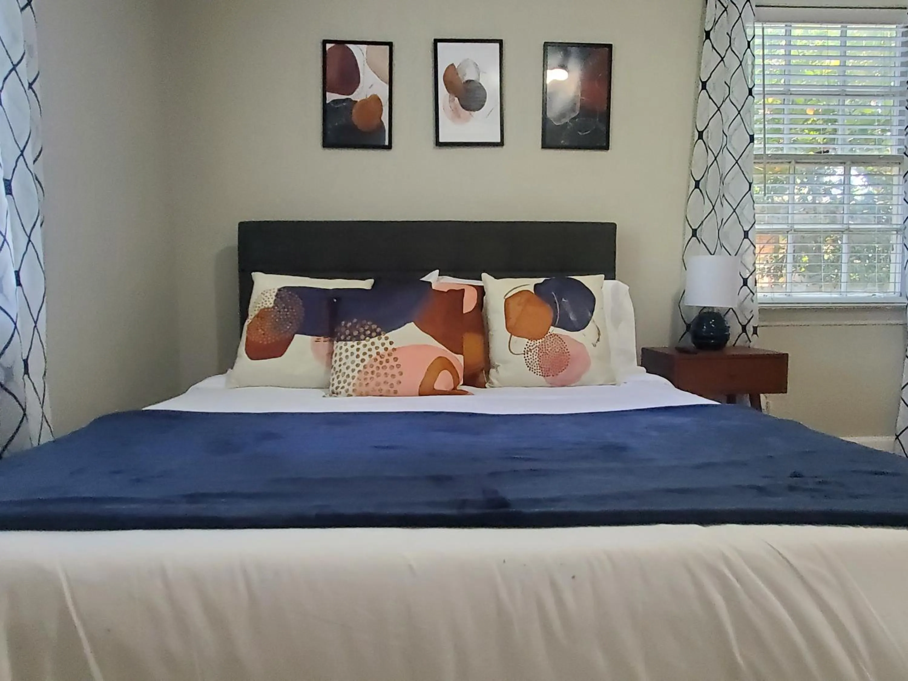 Bedroom, Bed in Cheerful 2 BR Near Colleges, Downtown, Attractions
