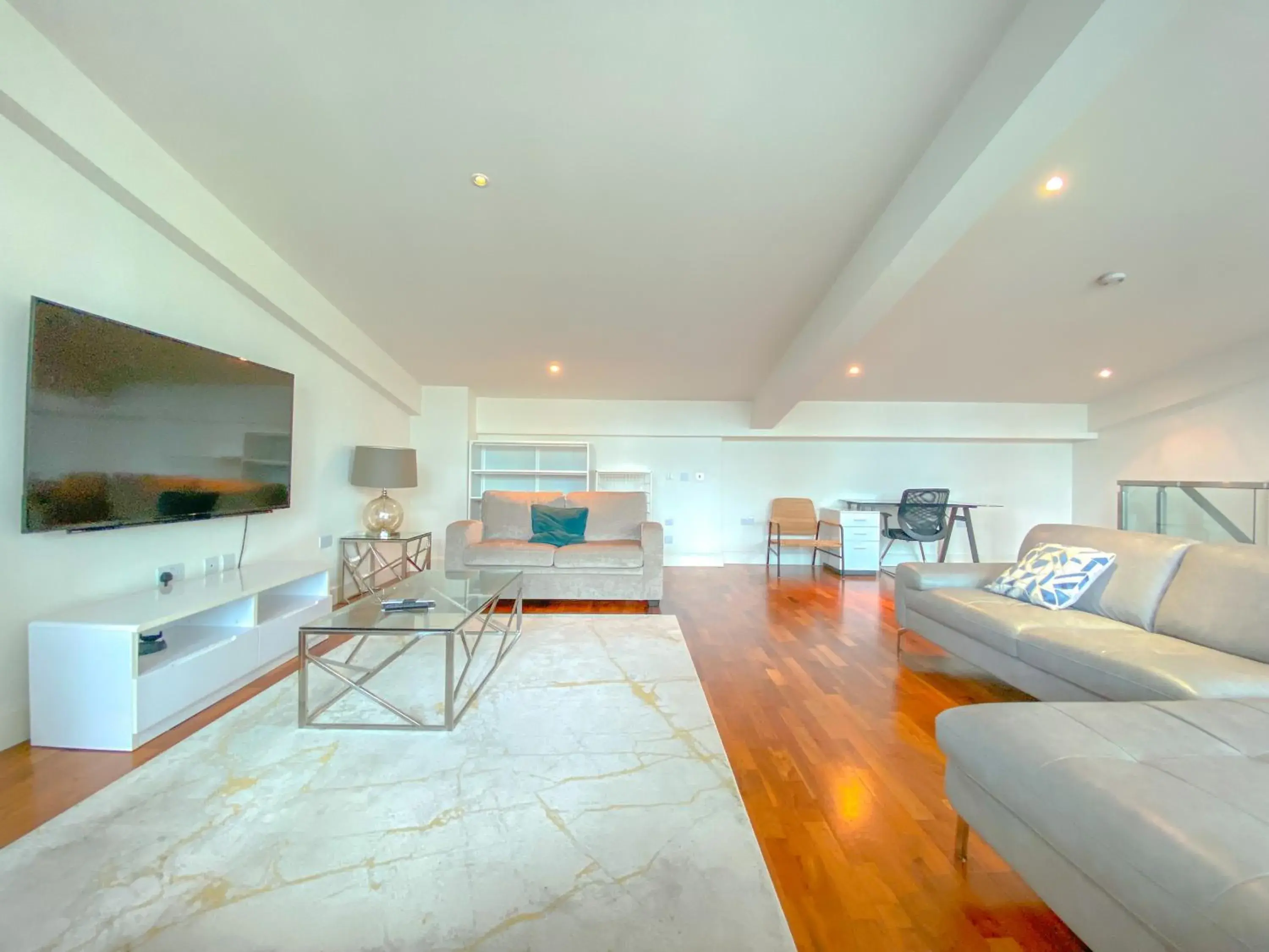 Horizon Canary Wharf Apartments Horizon Canary Wharf Apartments