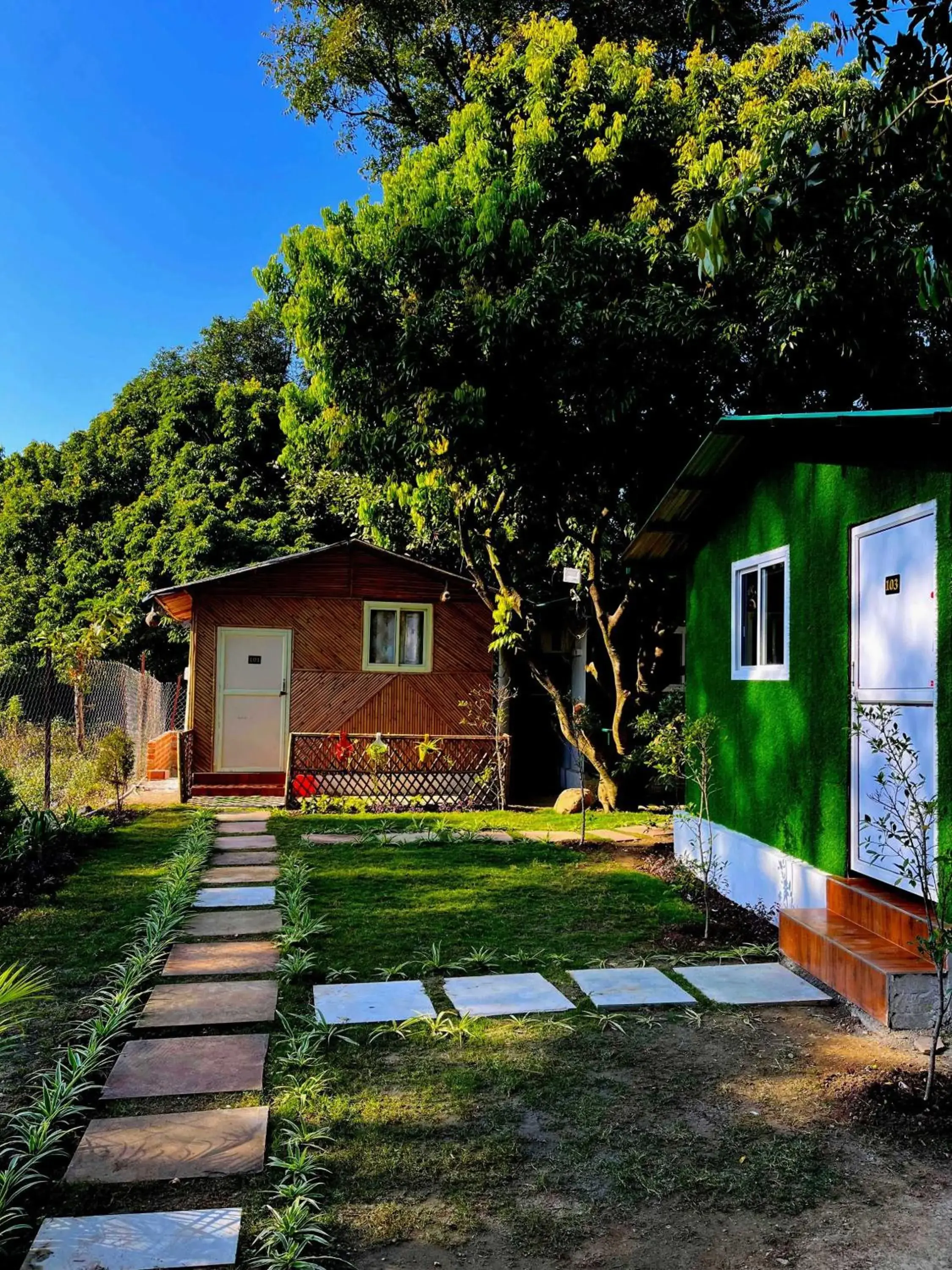 Facade/entrance in Hotel O Royal Tree Cafe And Resort Facade/entrance in Hotel O Royal Tree Cafe And Resort