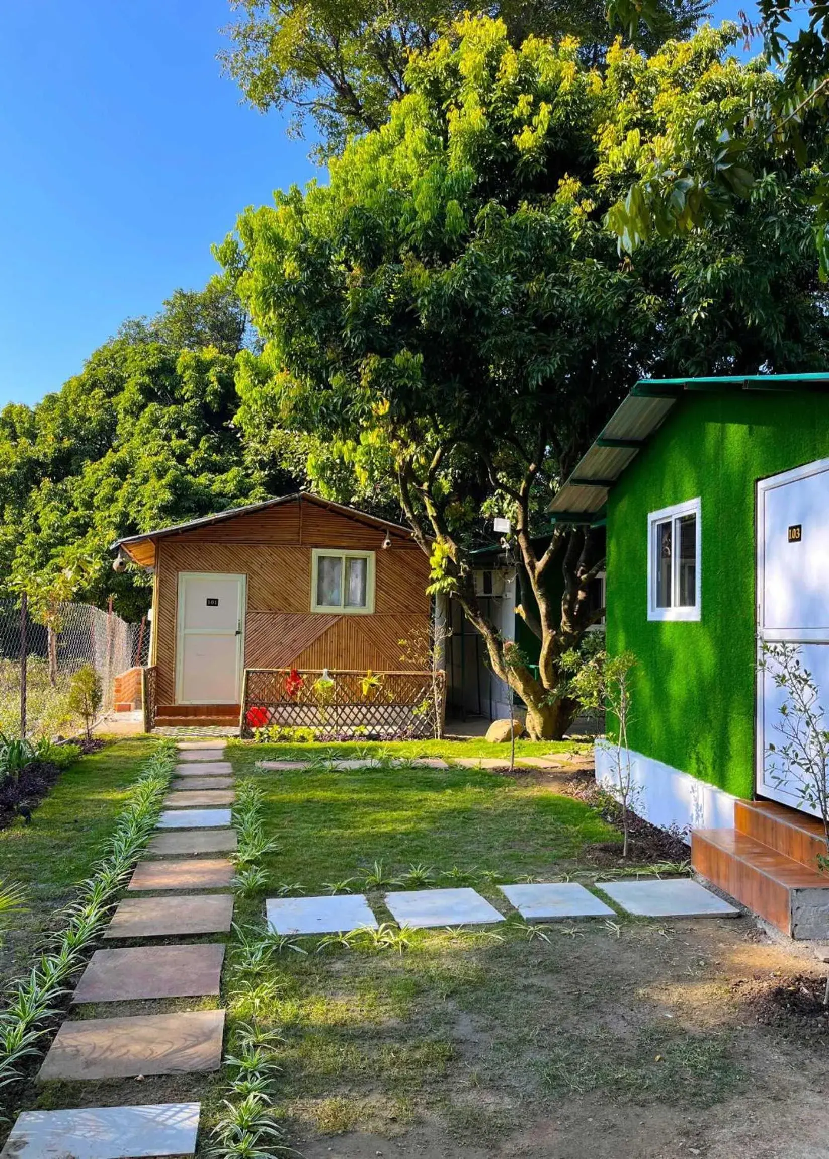 Facade/entrance in Hotel O Royal Tree Cafe And Resort Facade/entrance in Hotel O Royal Tree Cafe And Resort