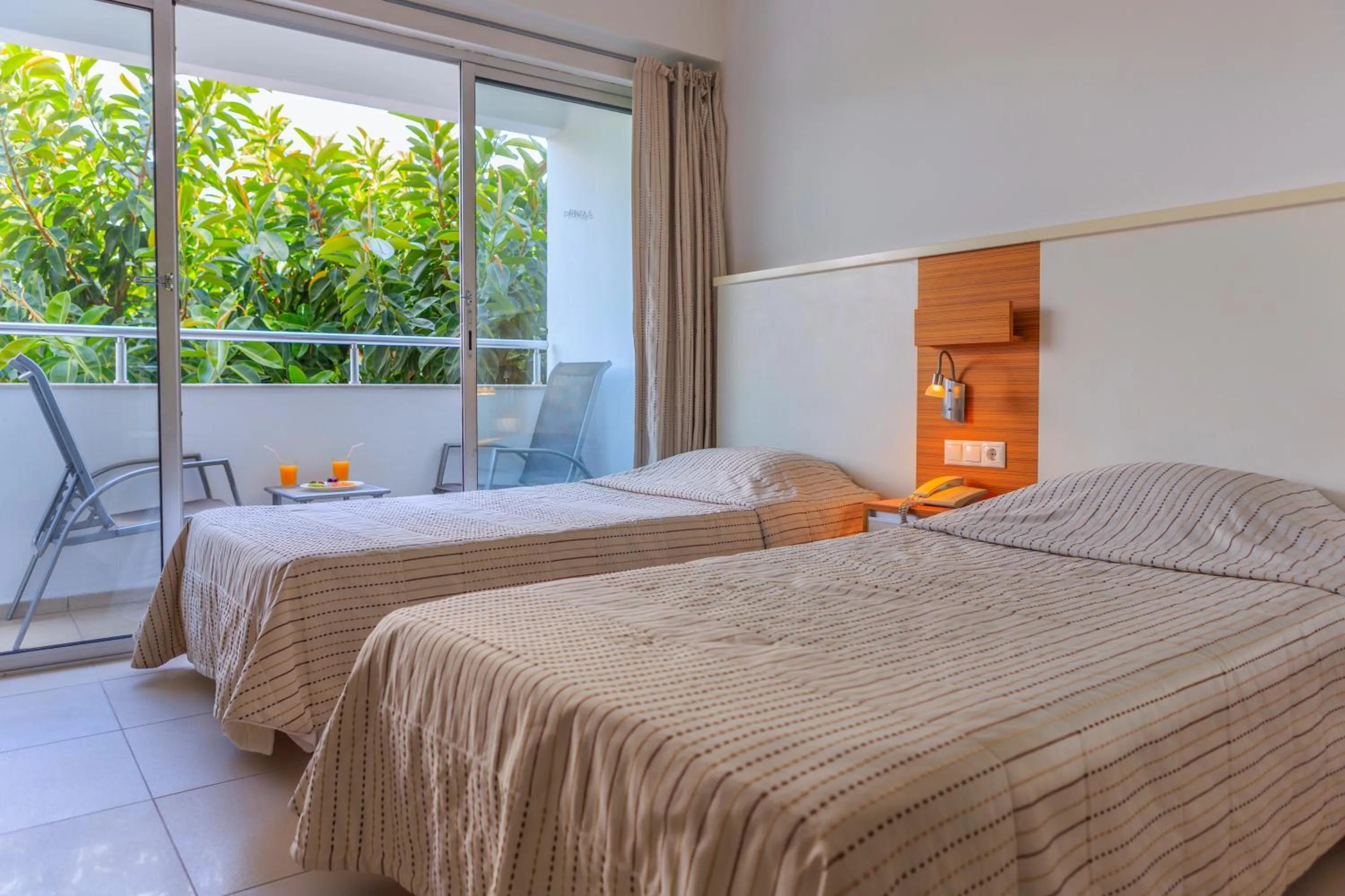 Photo of the whole room, Bed in Hotel Delta