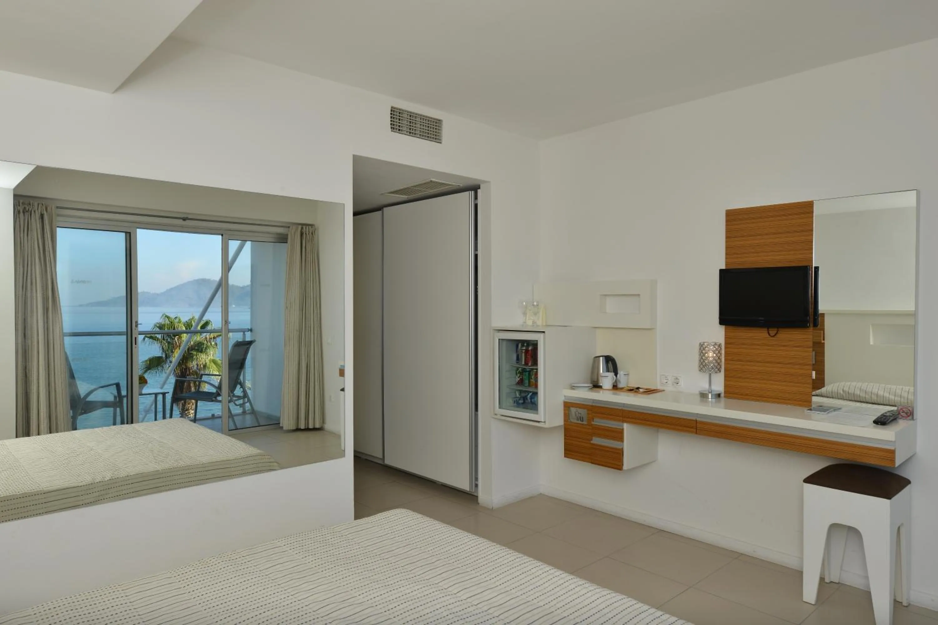 Photo of the whole room, Bed in Hotel Delta