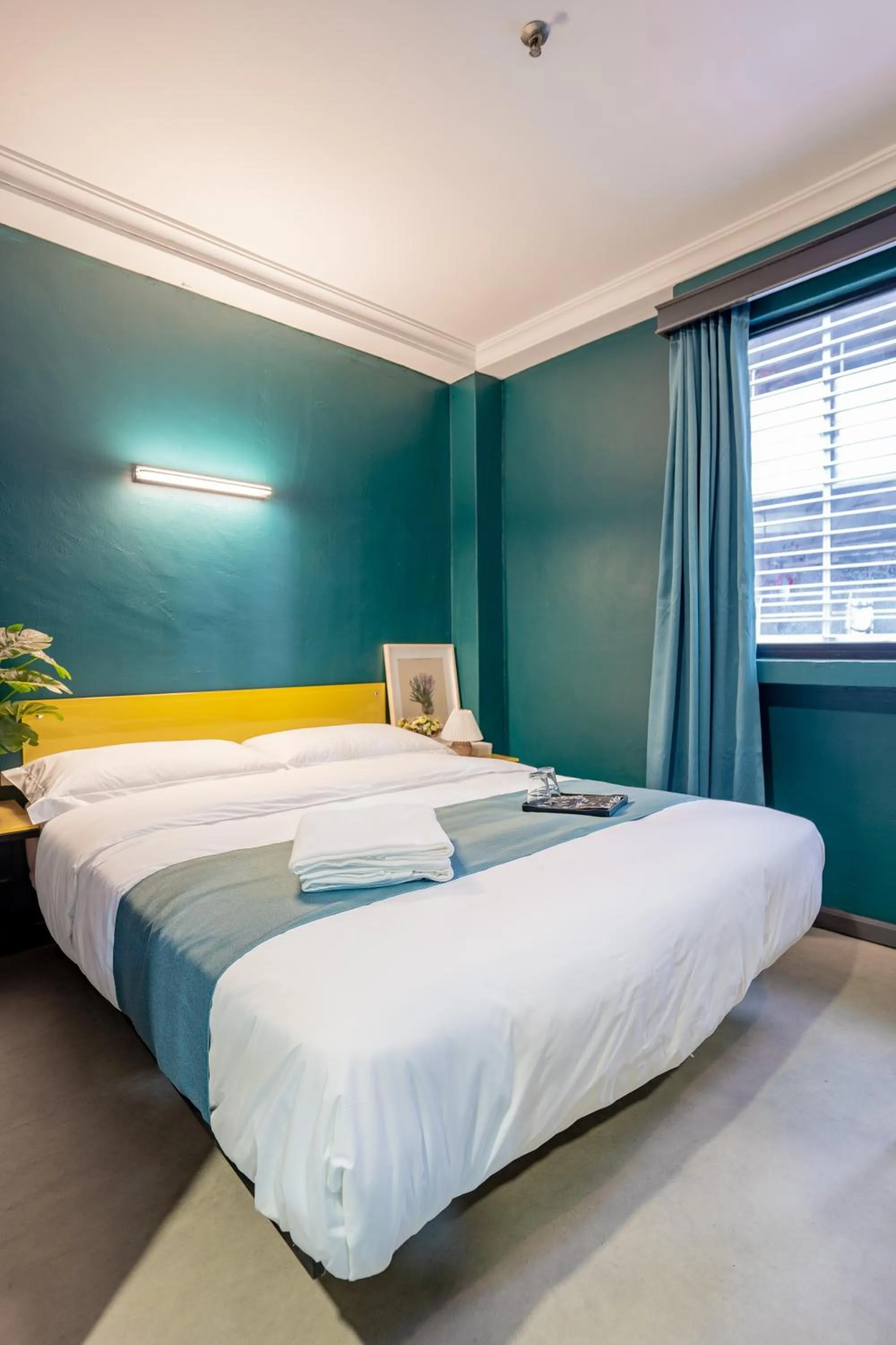 Bed in Hotel 28 Chow Kit Kuala Lumpur